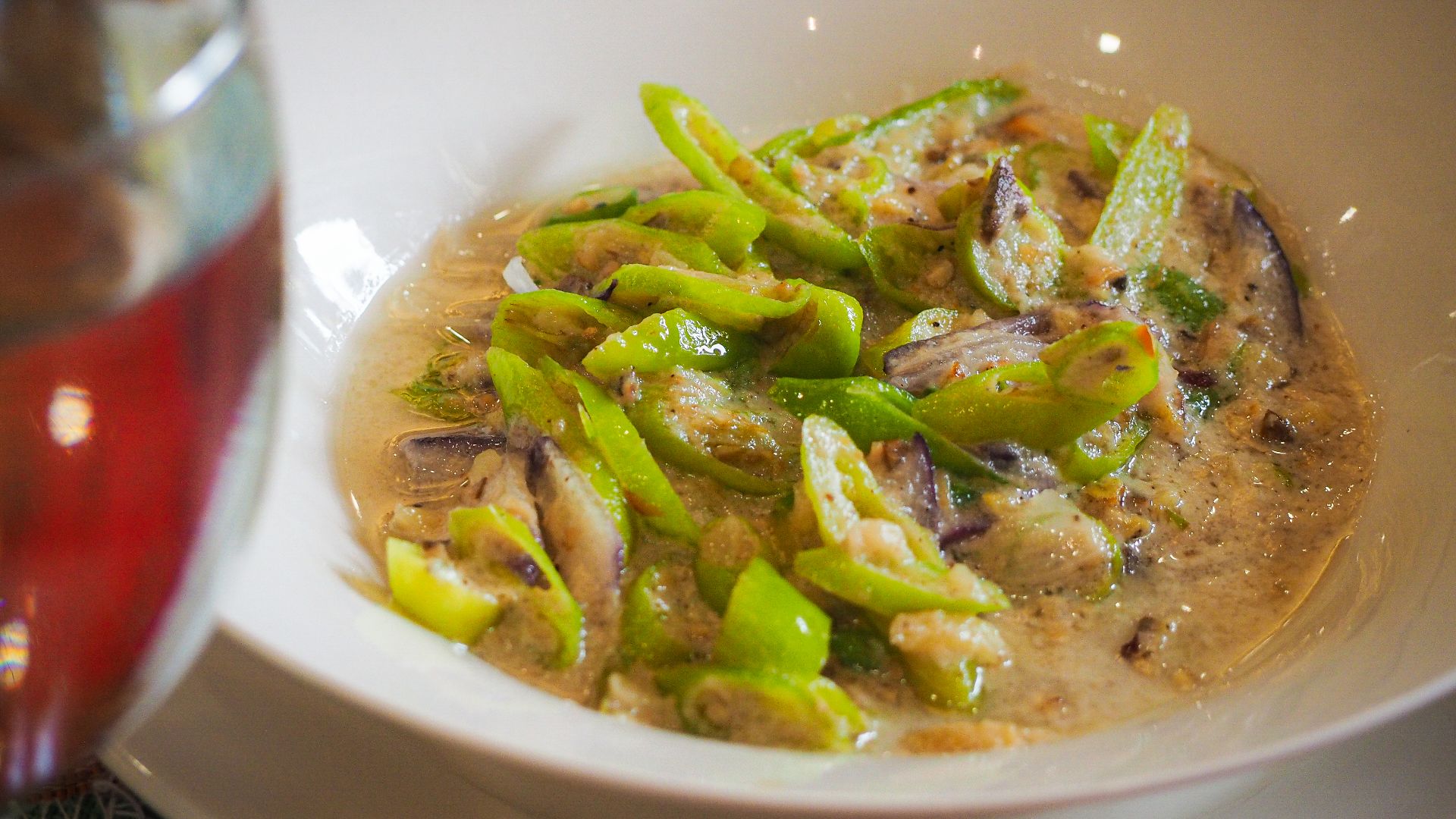 File:Bicol Express at La Herencia Comida.jpg