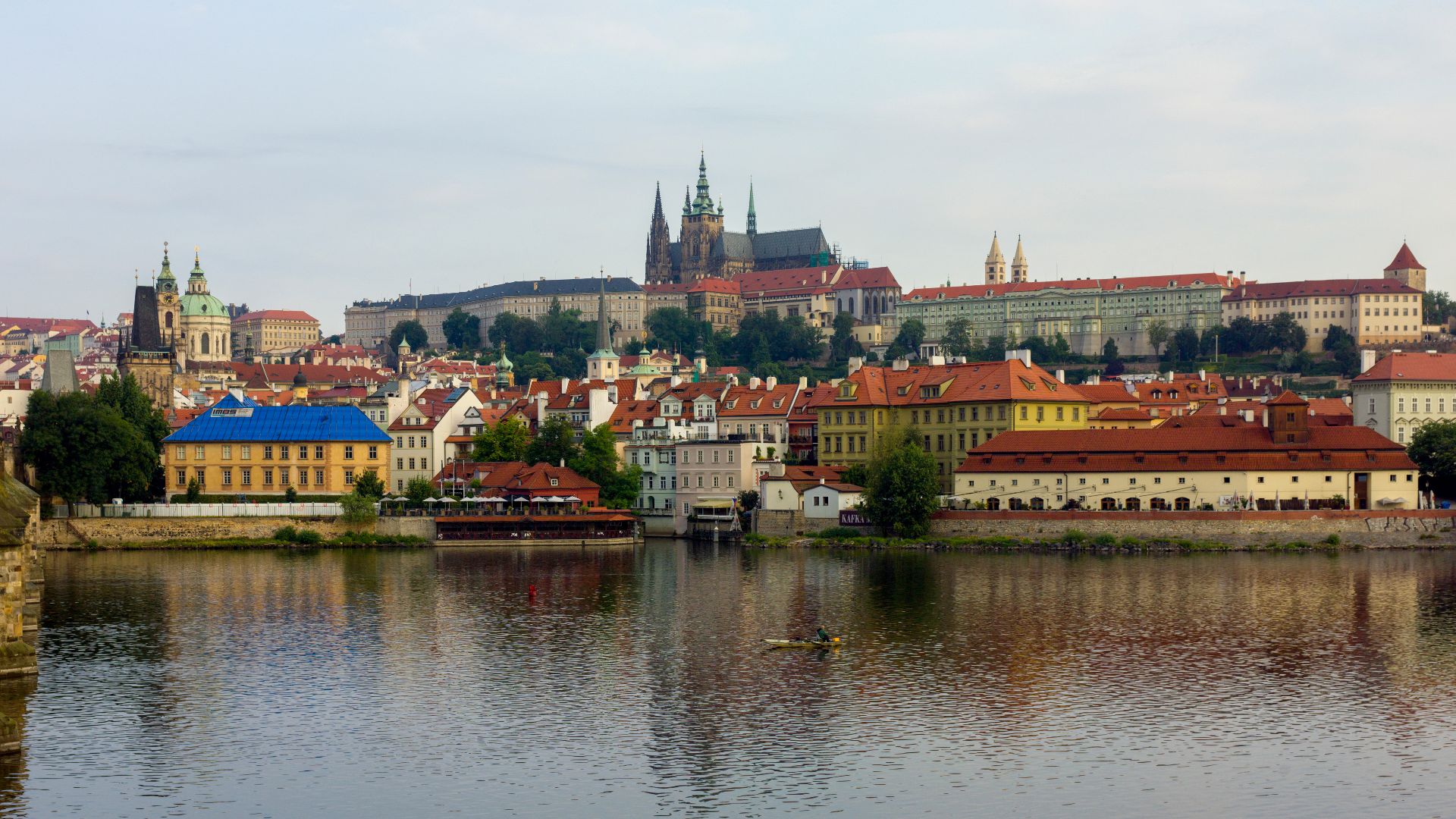 File:Czech-2013-Prague-View from Charles Bridge of Prague Castle.jpg