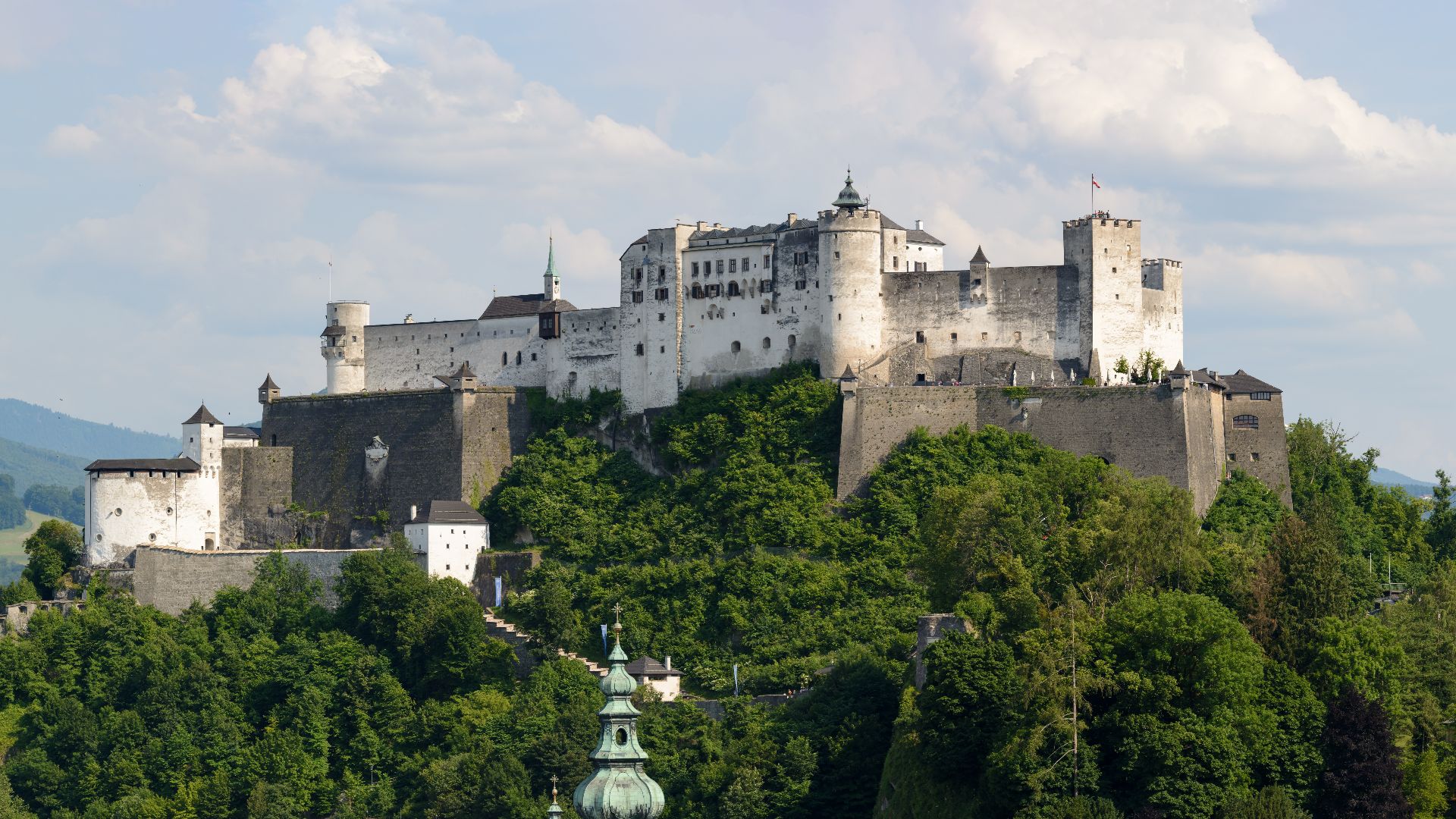 File:Salzburg Festung Nordseite 01.jpg