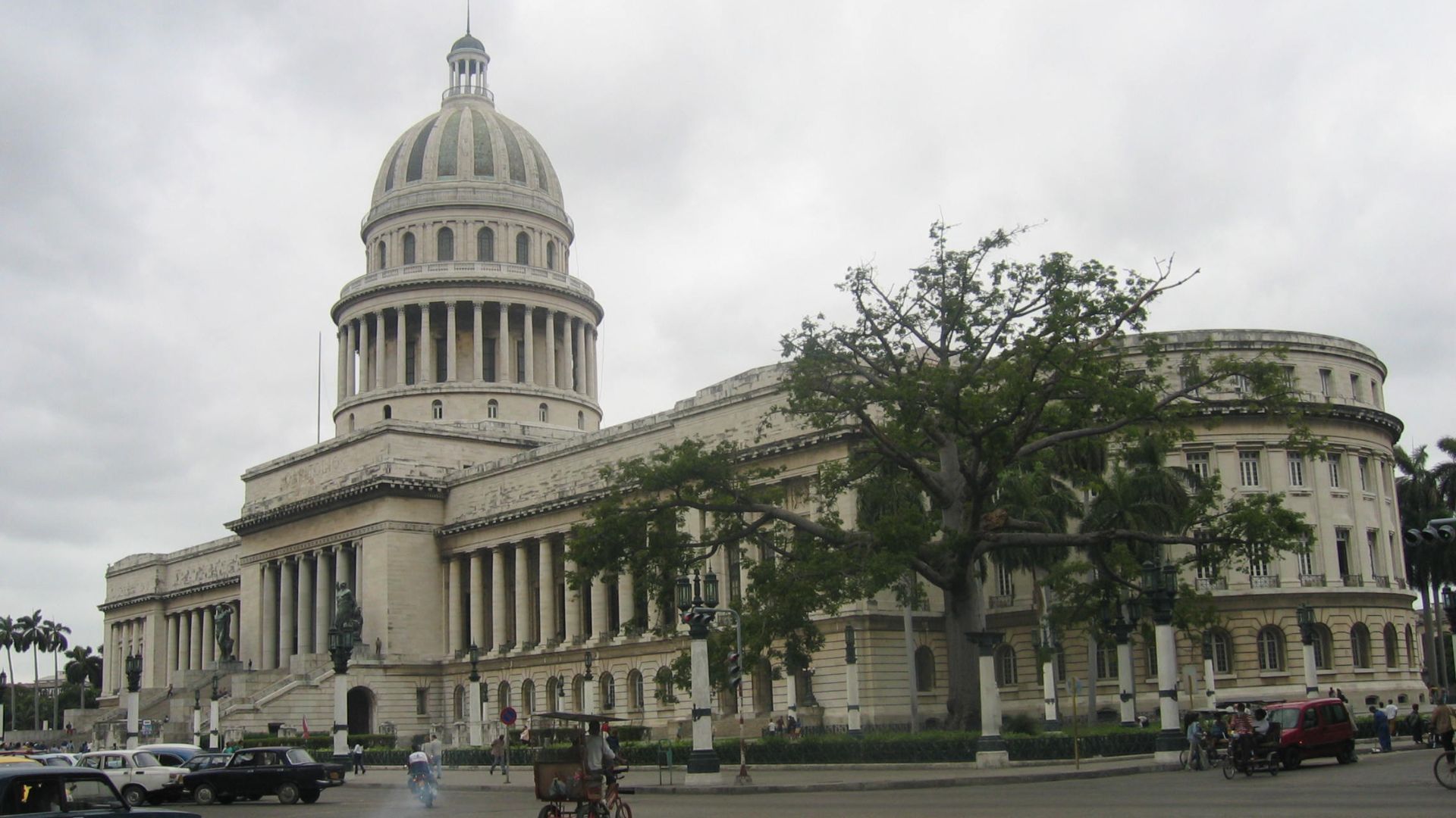 File:El Capitolio in Havana, Cuba, 2003-11-29.jpg