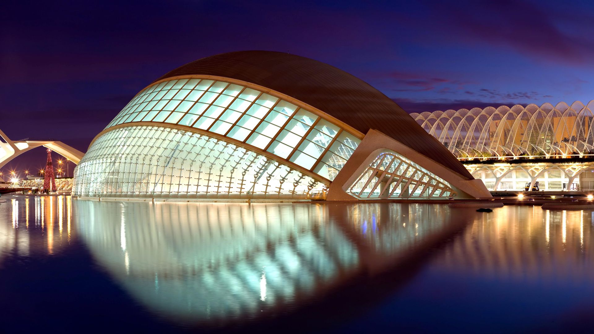 File:Calatrava Hemisphär w.jpg