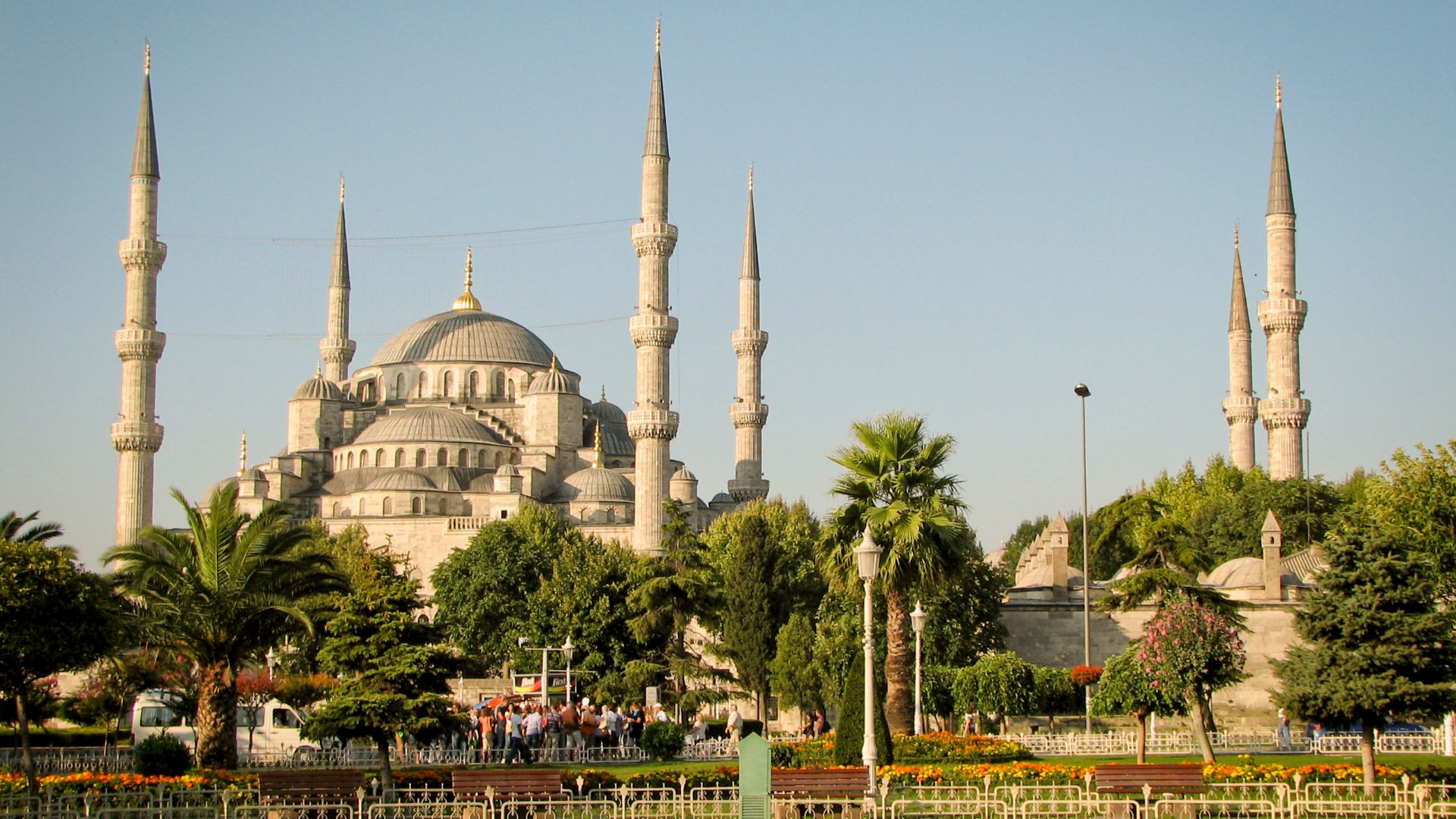 File:Blue mosque - Istanbul - 09.jpg