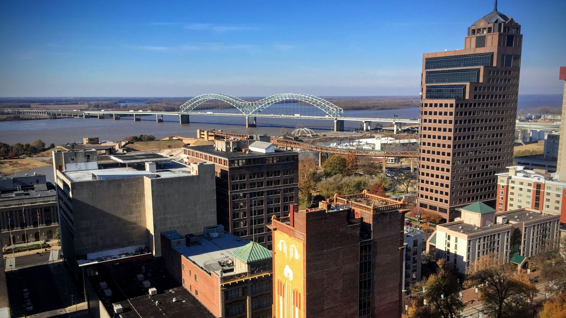 File:Memphis Skyline & Bridge 2015.jpg