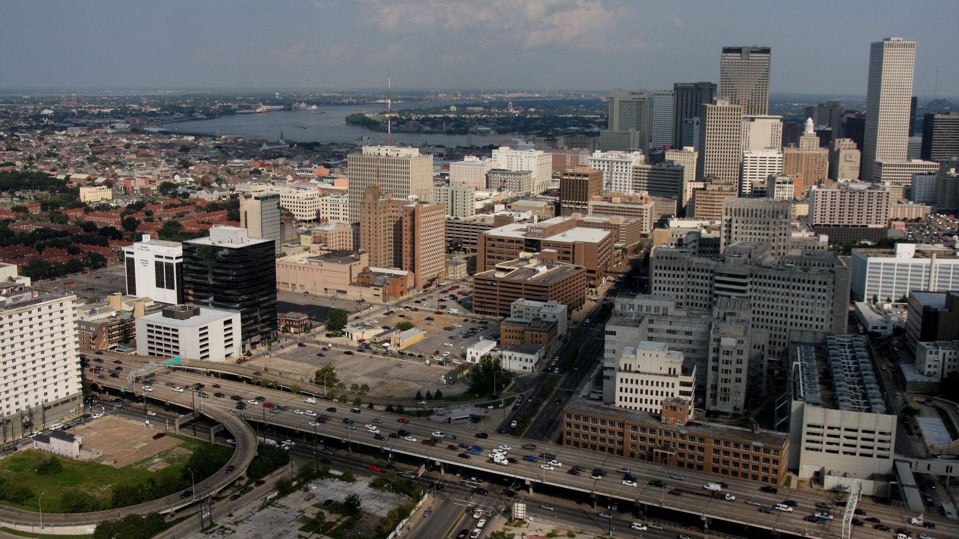 File:FEMA - 37674 - Downtown New Orleans and Tulane University aerial in Louisiana.jpg