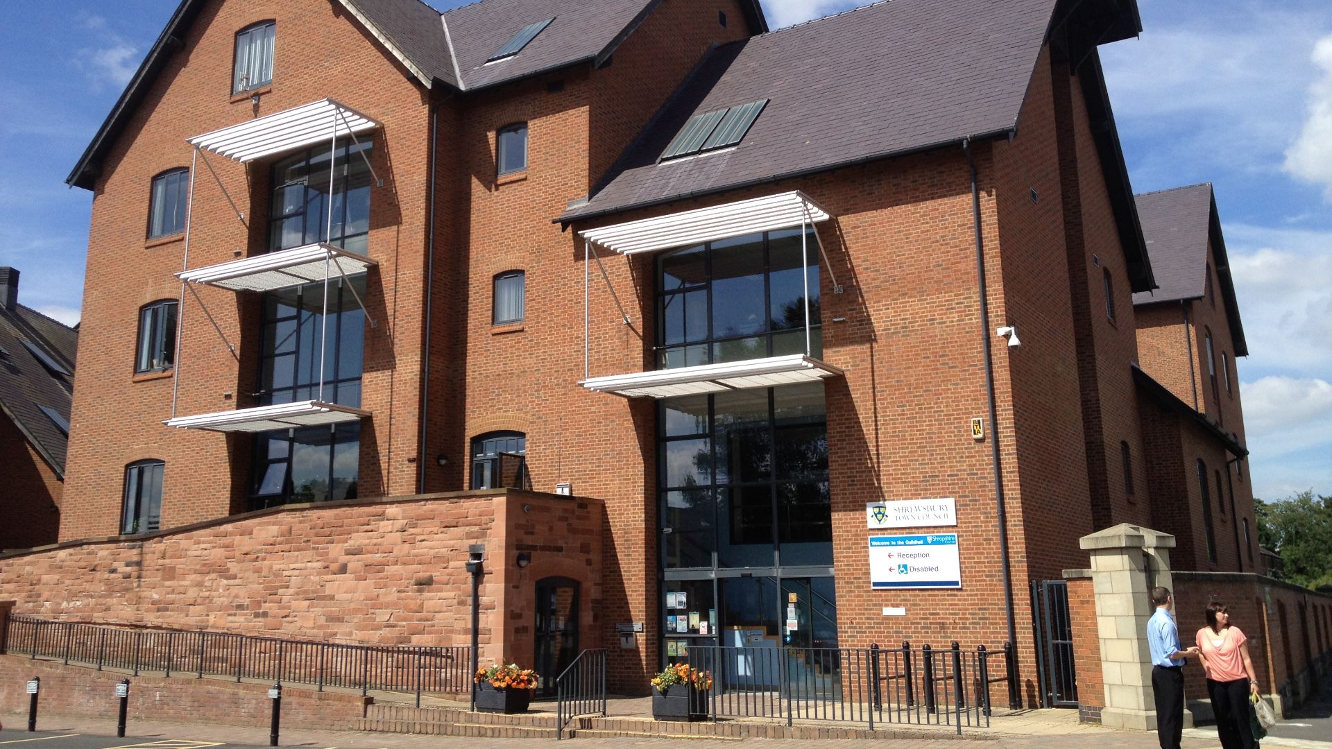 File:Shrewsbury Guildhall.JPG