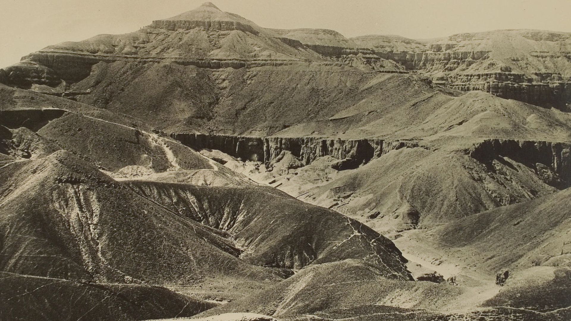 File:Burton Tutankhamun tomb photographs 1 009.jpg