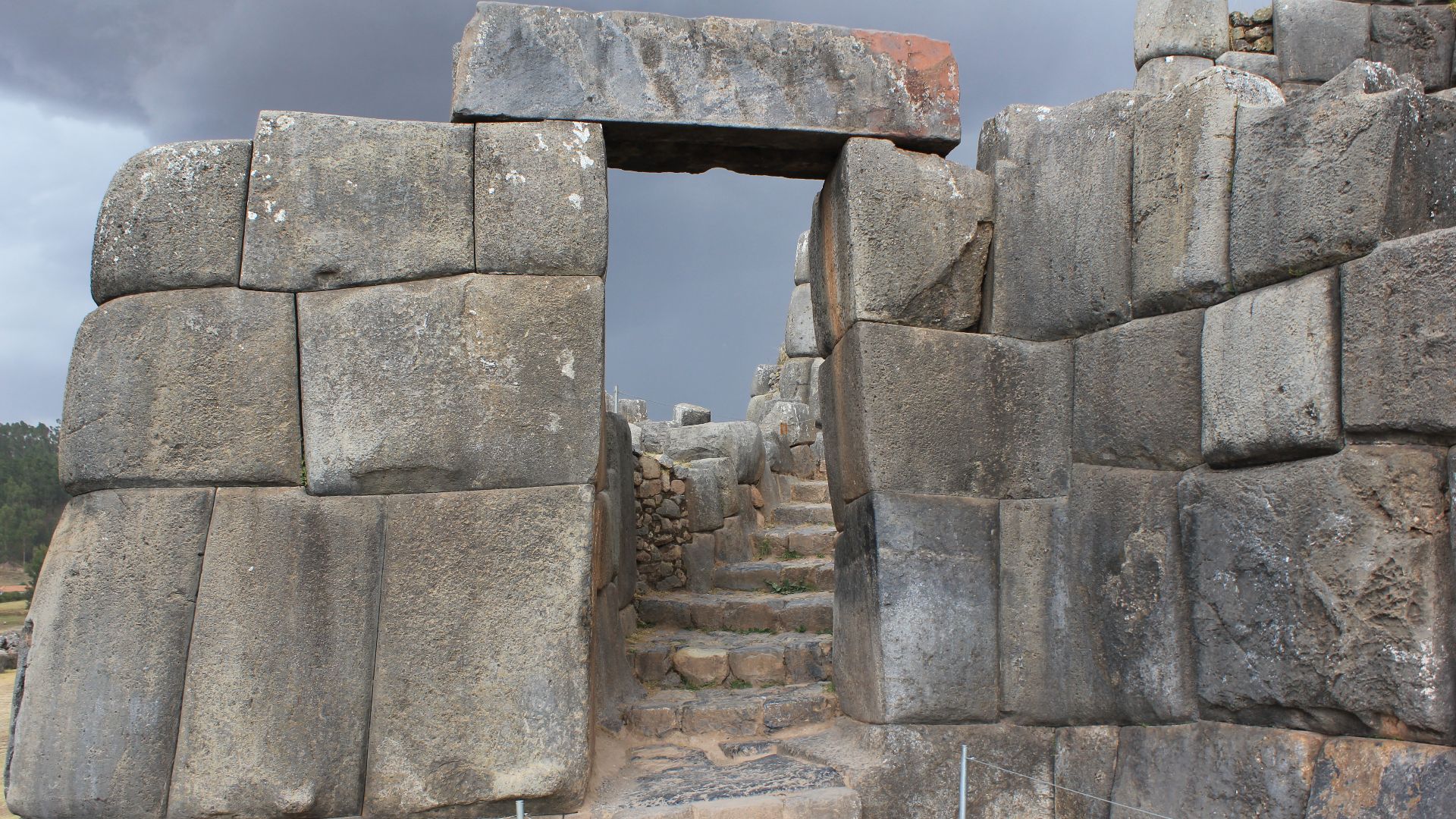 File:Sacsayhuaman Fortress, Cusco, Peru - Laslovarga (58).jpg
