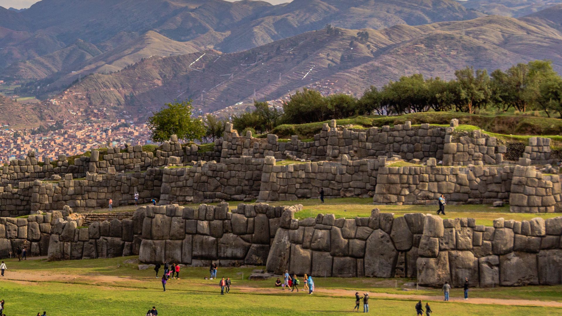 File:Sacsayhuaman - 51188929810 (cropped).jpg