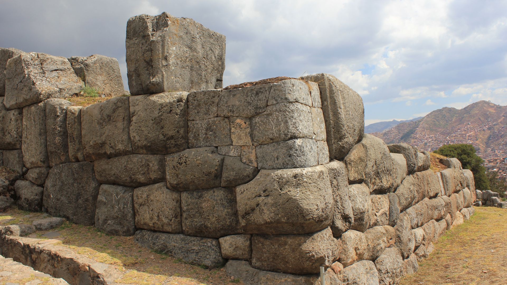 File:Sacsayhuaman Fortress, Cusco, Peru - Laslovarga (13).jpg