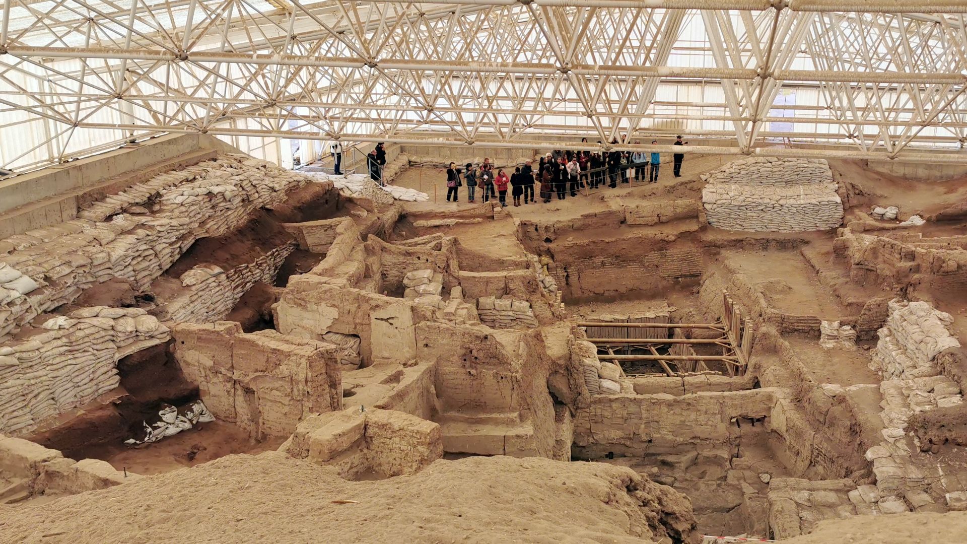 File:Çatalhöyük, 7400 BC, Konya, Turkey - UNESCO World Heritage Site, 08.jpg