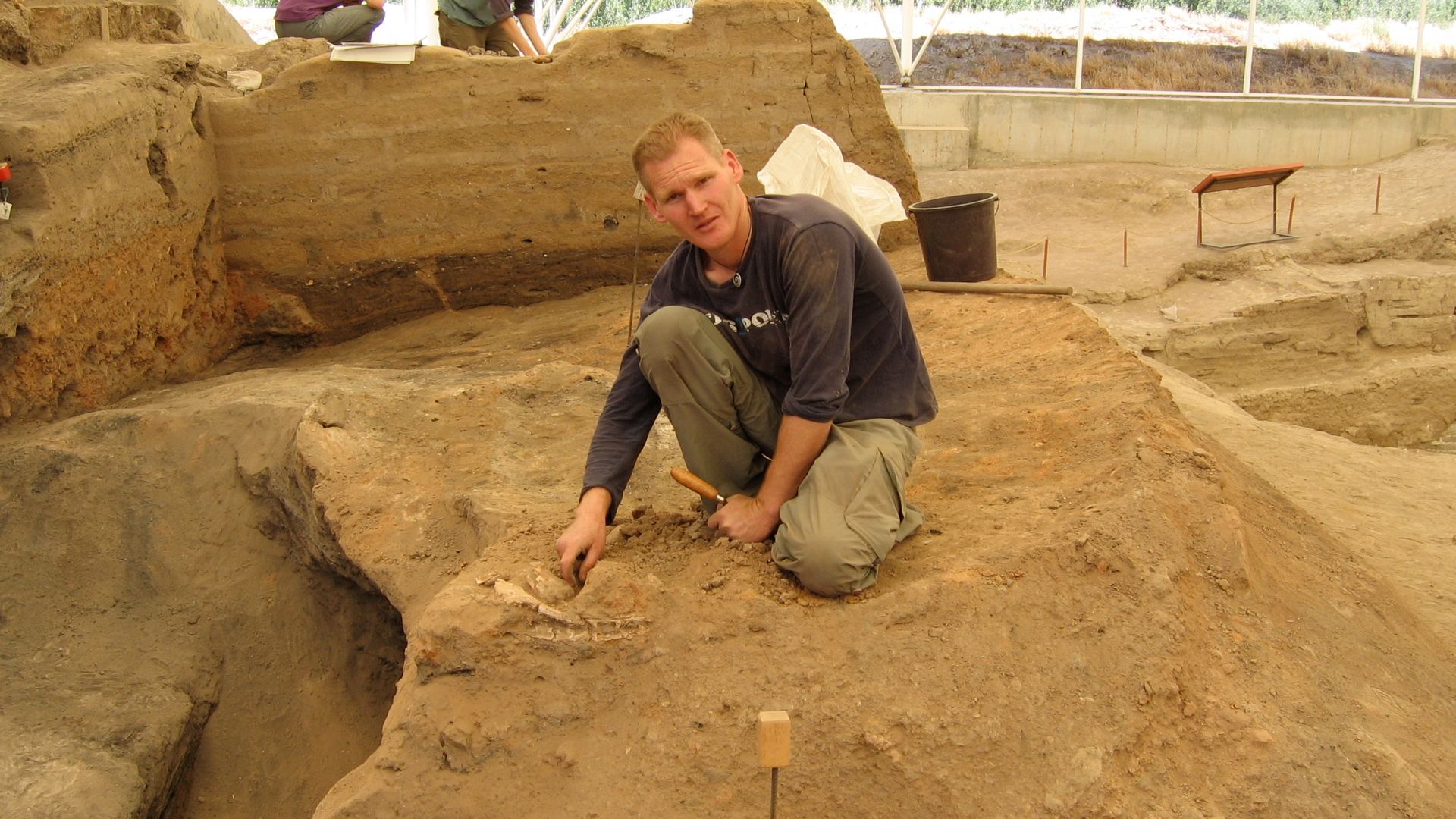 File:Çatalhöyük 2006 IMG 2226 (207467762).jpg