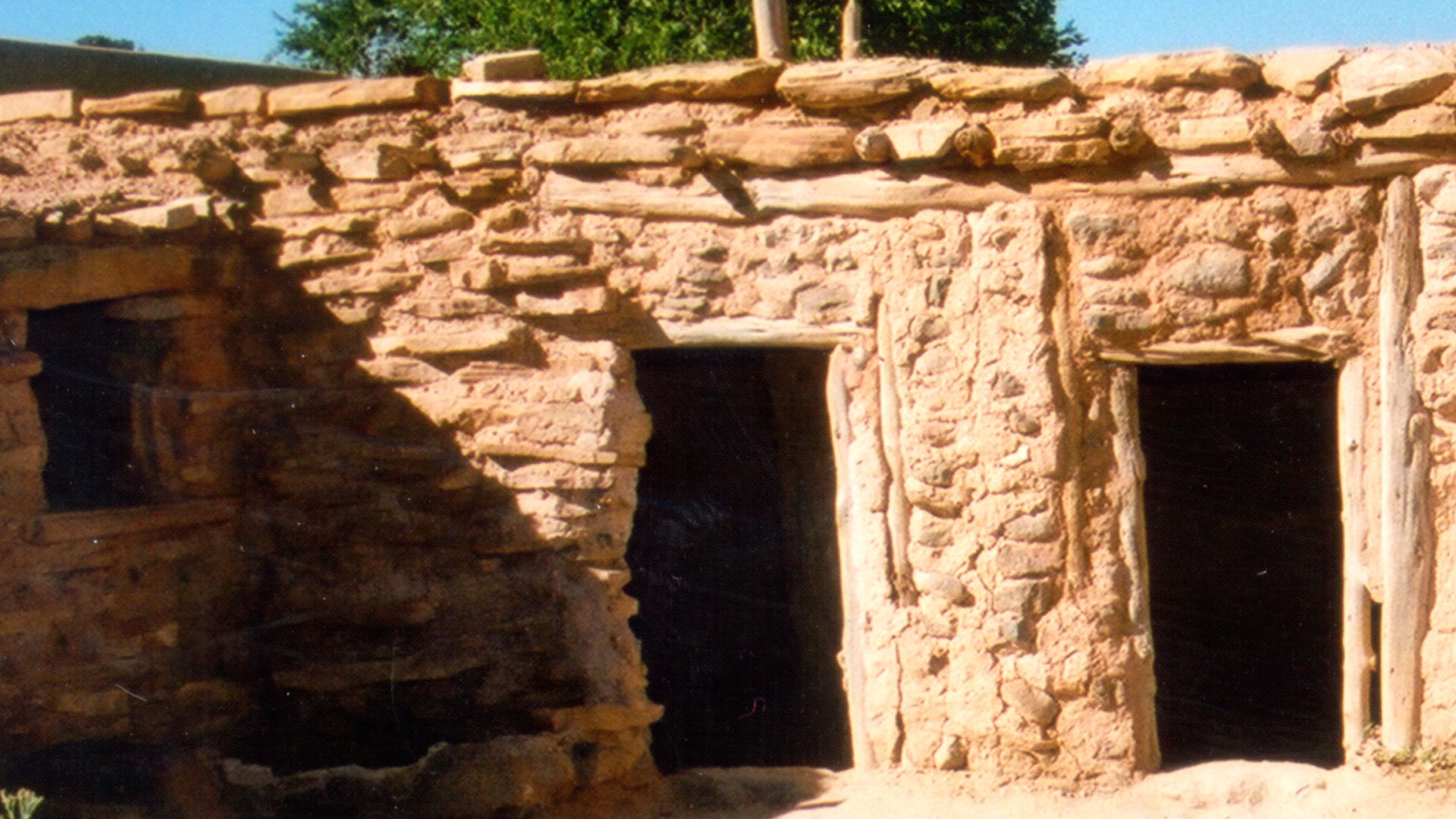 File:Scenic Byway 12 - A Reconstructed Anasazi House - NARA - 7721683.jpg