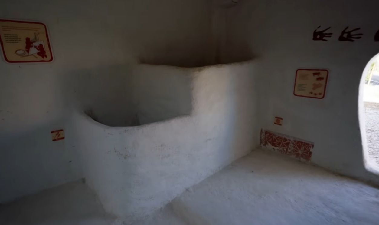 Untitled Design - 2025-08-29T182844.923