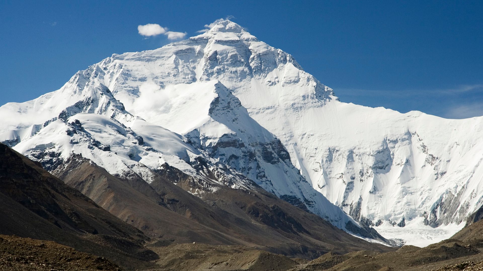 File:Everest North Face toward Base Camp Tibet Luca Galuzzi 2006.jpg
