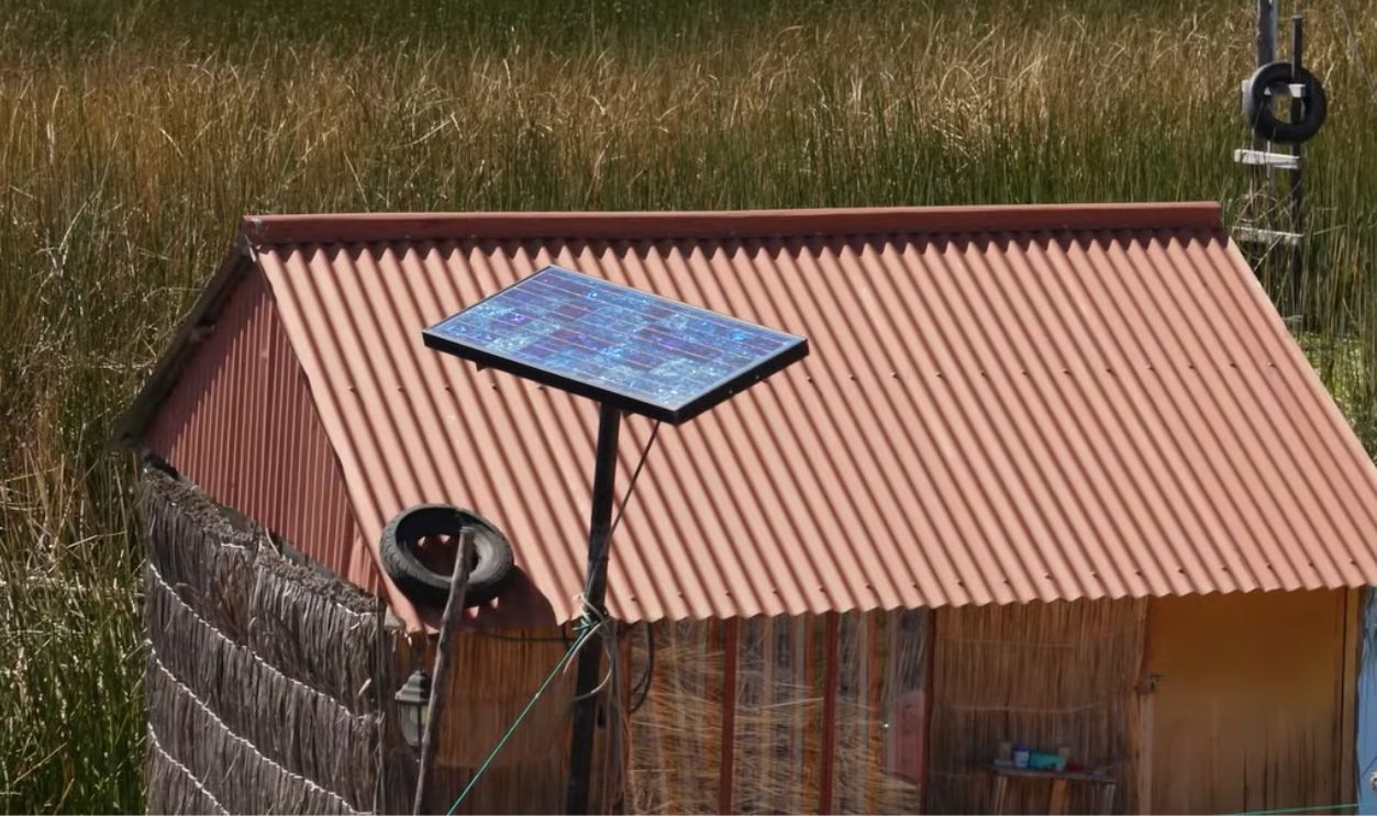 Modern Tech Is Floating In