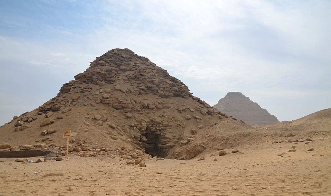 Pyramid of Userkaf