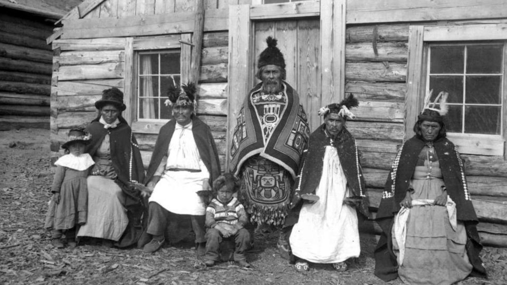 File:Tahltan dancers.jpg