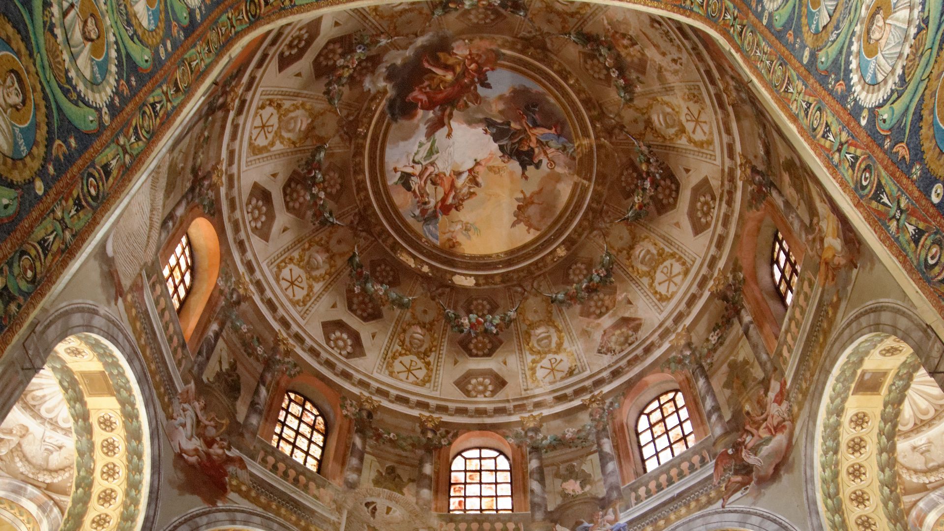 File:Basilica di San Vitale cupola 2.jpg