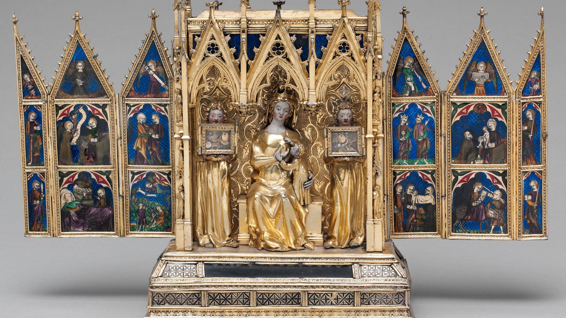 File:Reliquary Shrine Jean de Touyl.jpg