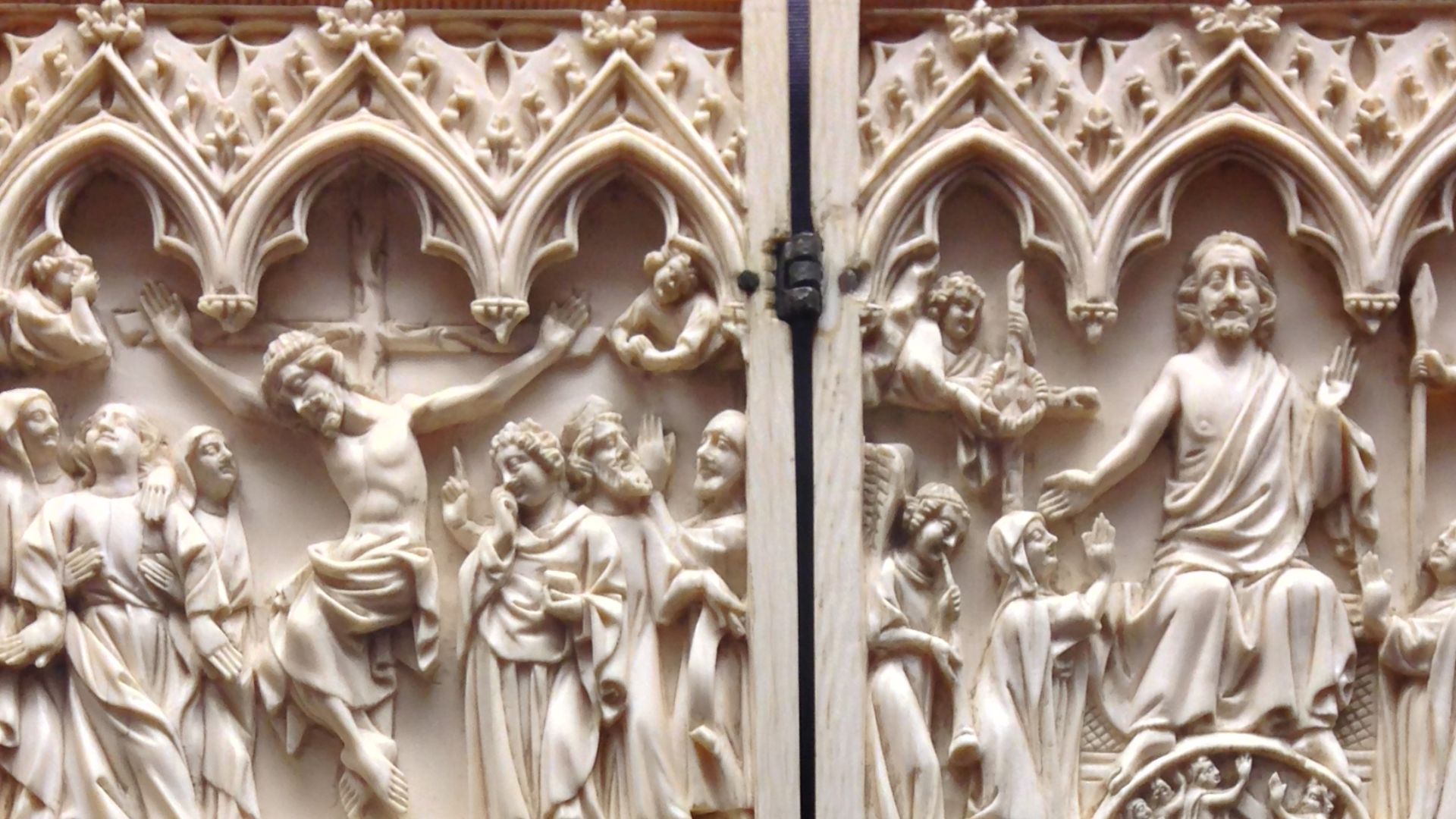 File:Ivory diptych, Museum Schnütgen.jpg