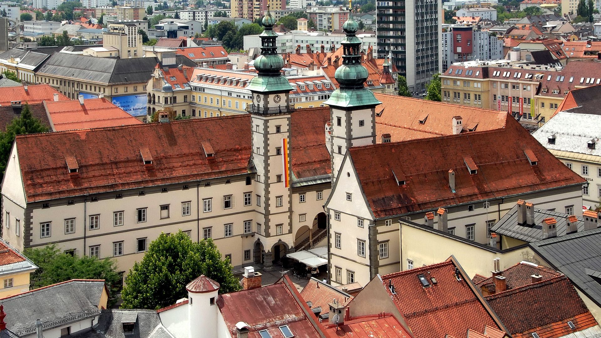 File:Klagenfurt Innere Stadt Landhaus NO-Ansicht 31072008 01.jpg