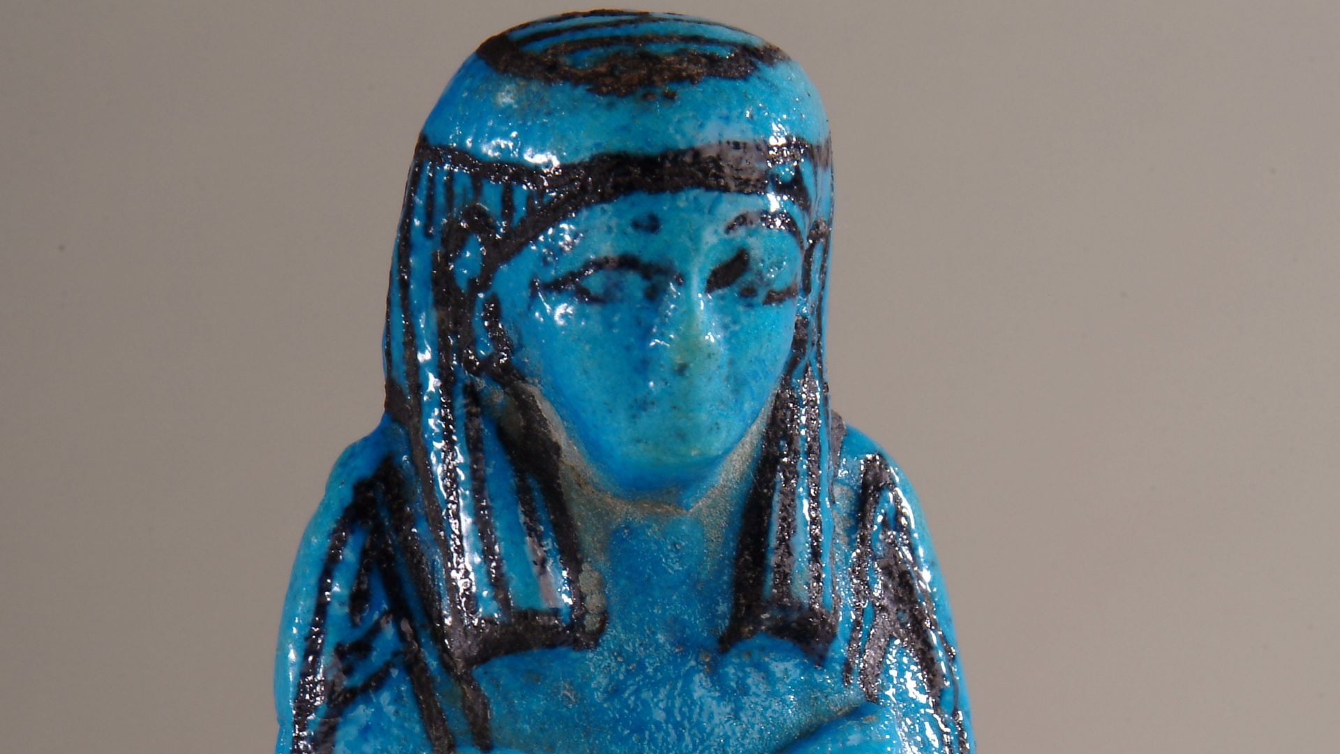 File:Shabti figurine of scribe HARGM7250.JPG