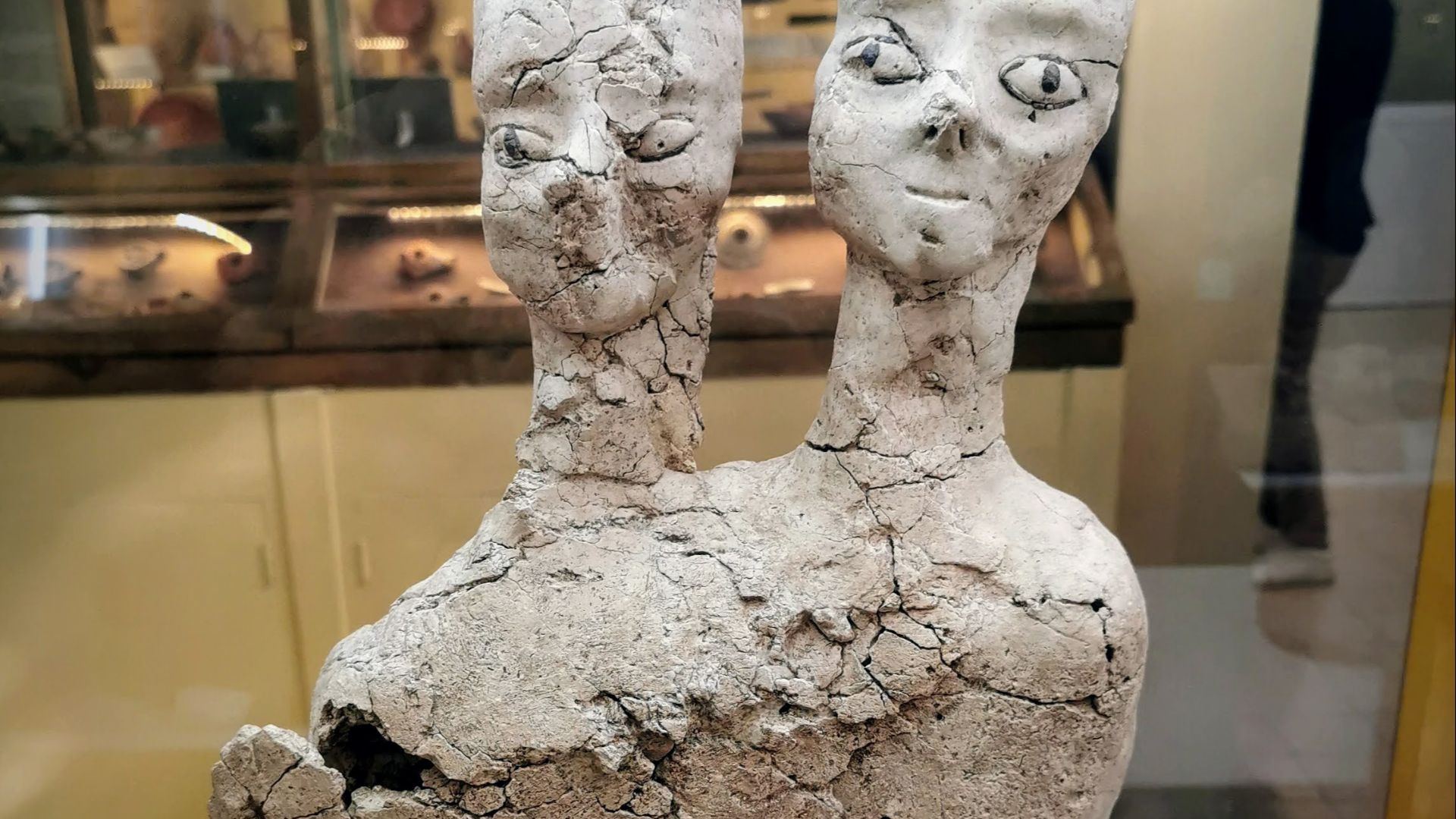 File:Jordan Archaeological Museum1.jpg