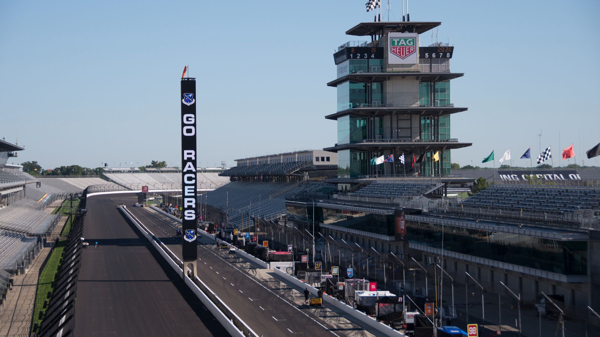 File:Go Racers - 2020 Indianapolis 500 200819-Z-KW817-1005.jpg