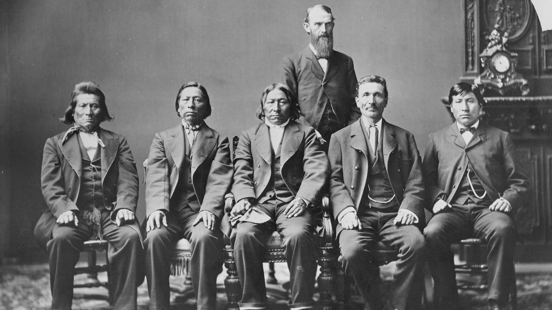 File:Sisseton Dakota delegation - NARA - 523686.jpg