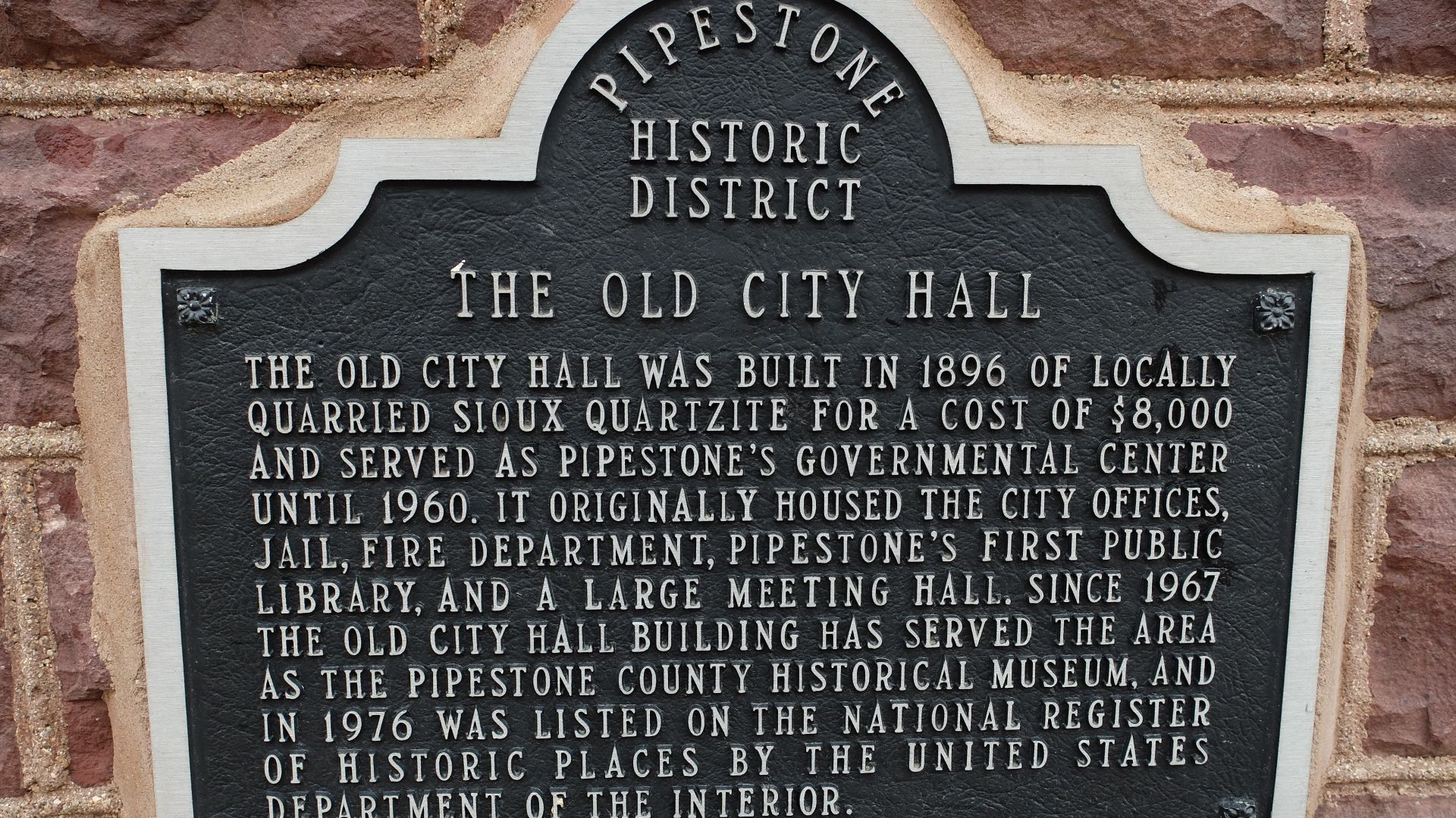 File:Pipestone County Museum-marker.jpg