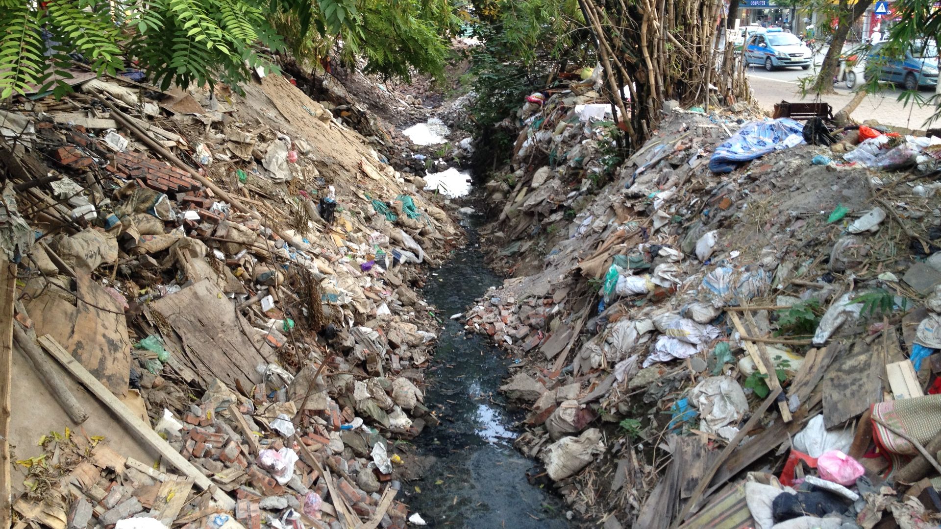 File:Kênh, 364 Thái Hà, Hà Nội 002.JPG