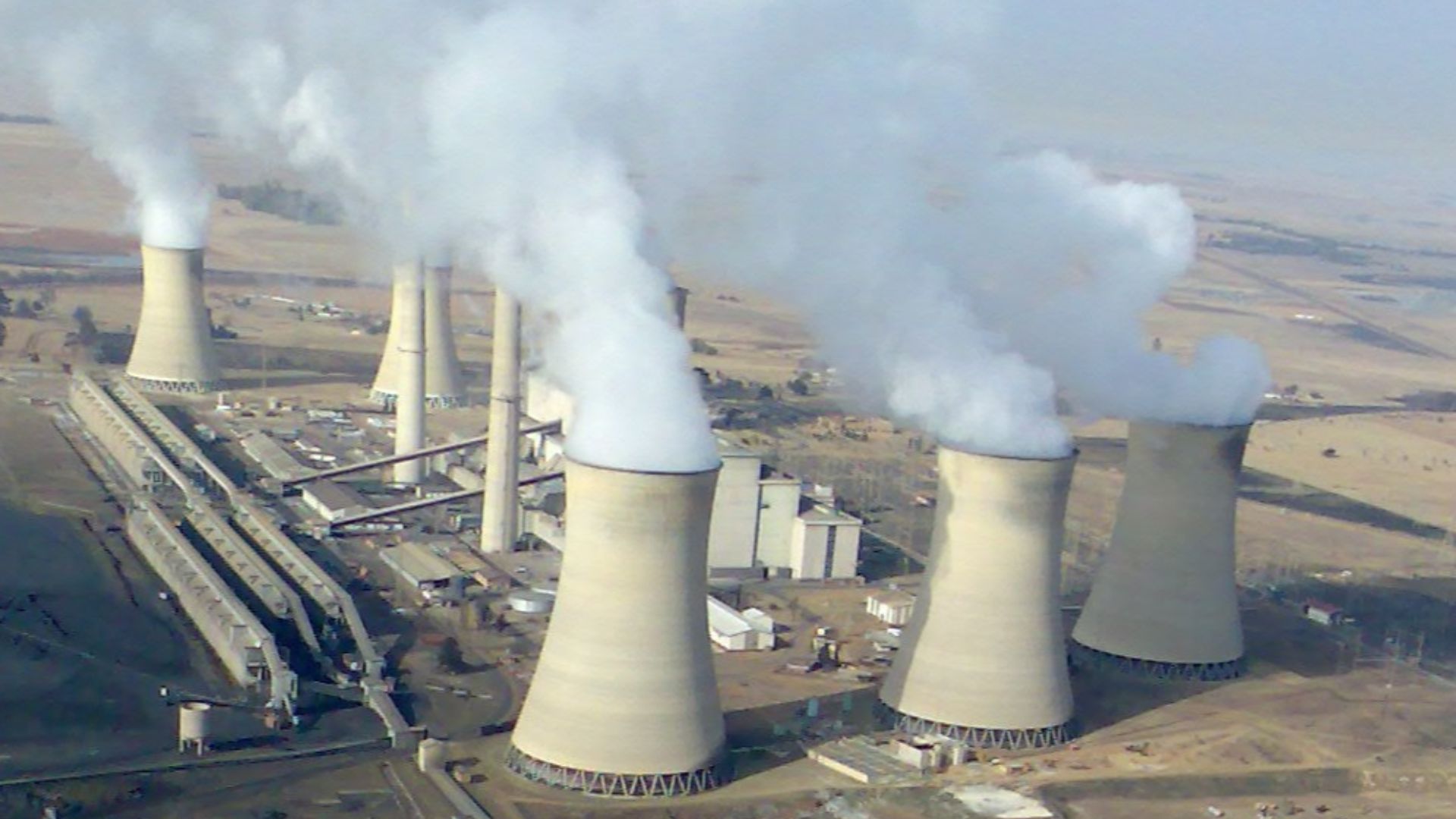 File:South Africa-Mpumalanga-Middelburg-Arnot Power Station (cropped).jpg