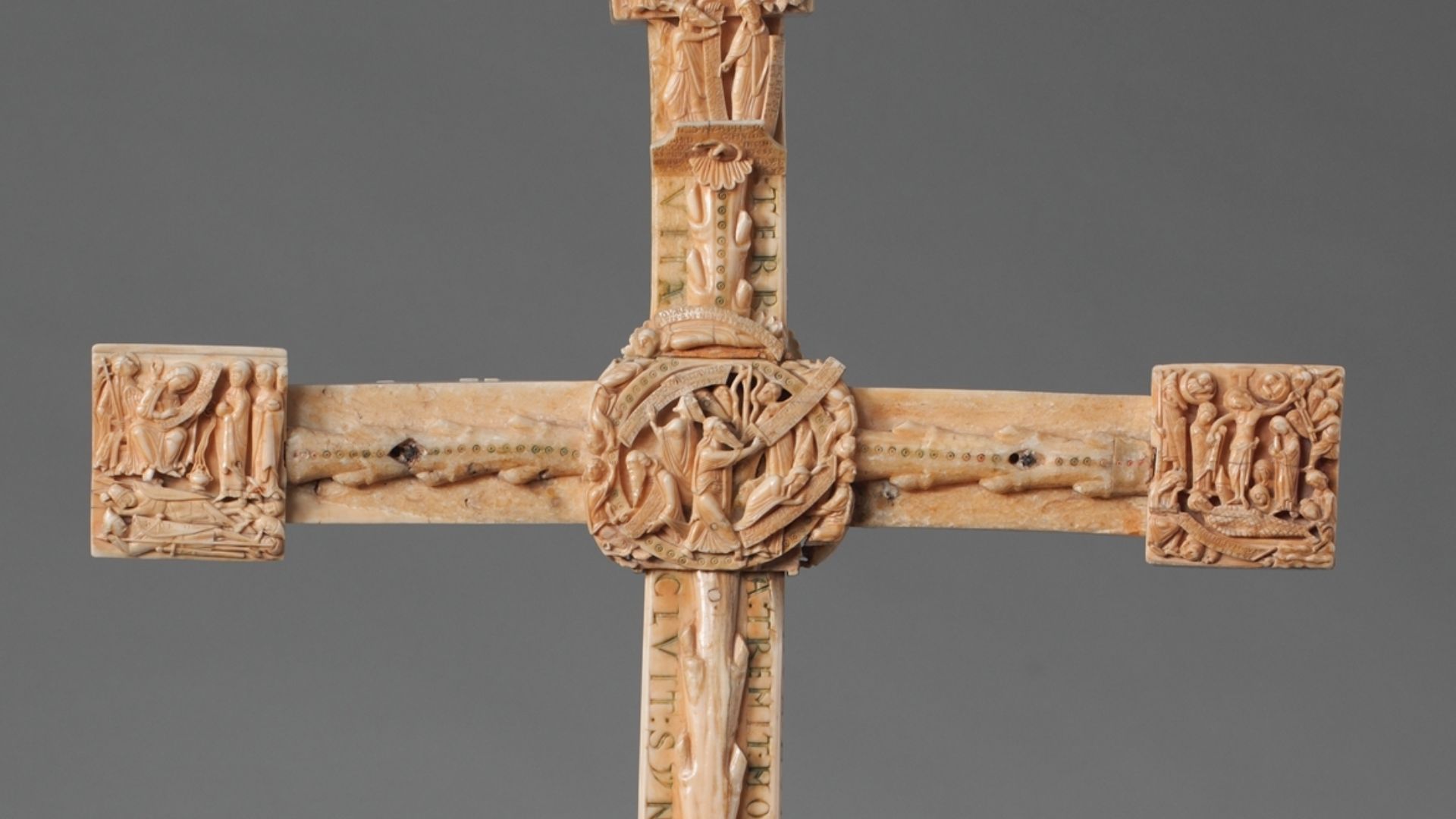 File:The Cloisters Cross MET DP102900 (cropped).jpg