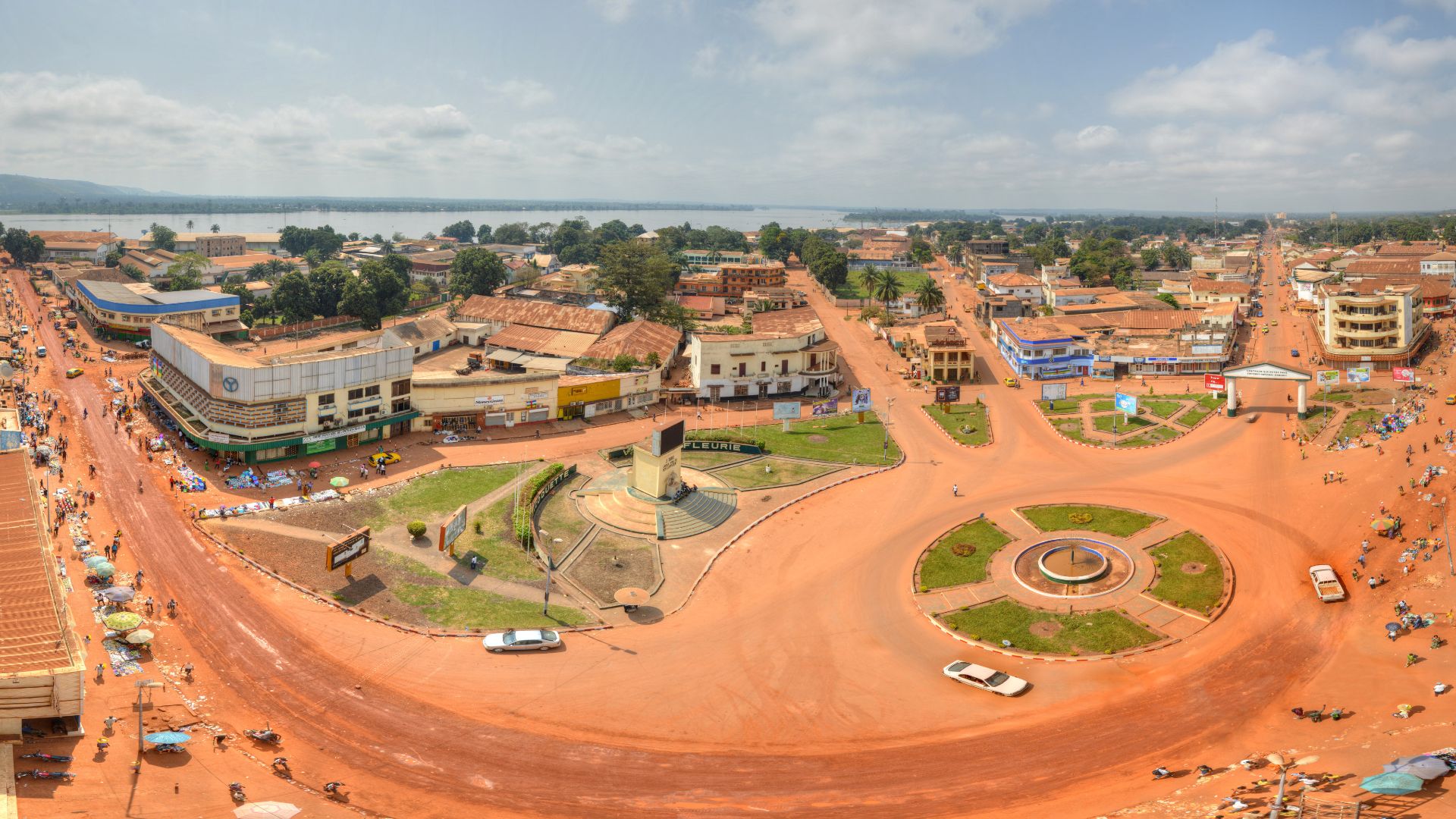 File:Bangui City Centre.jpg