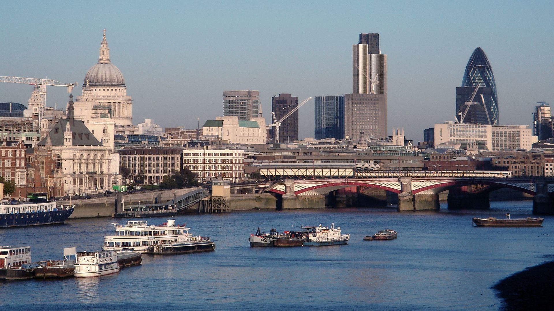 File:London Skyline.jpg
