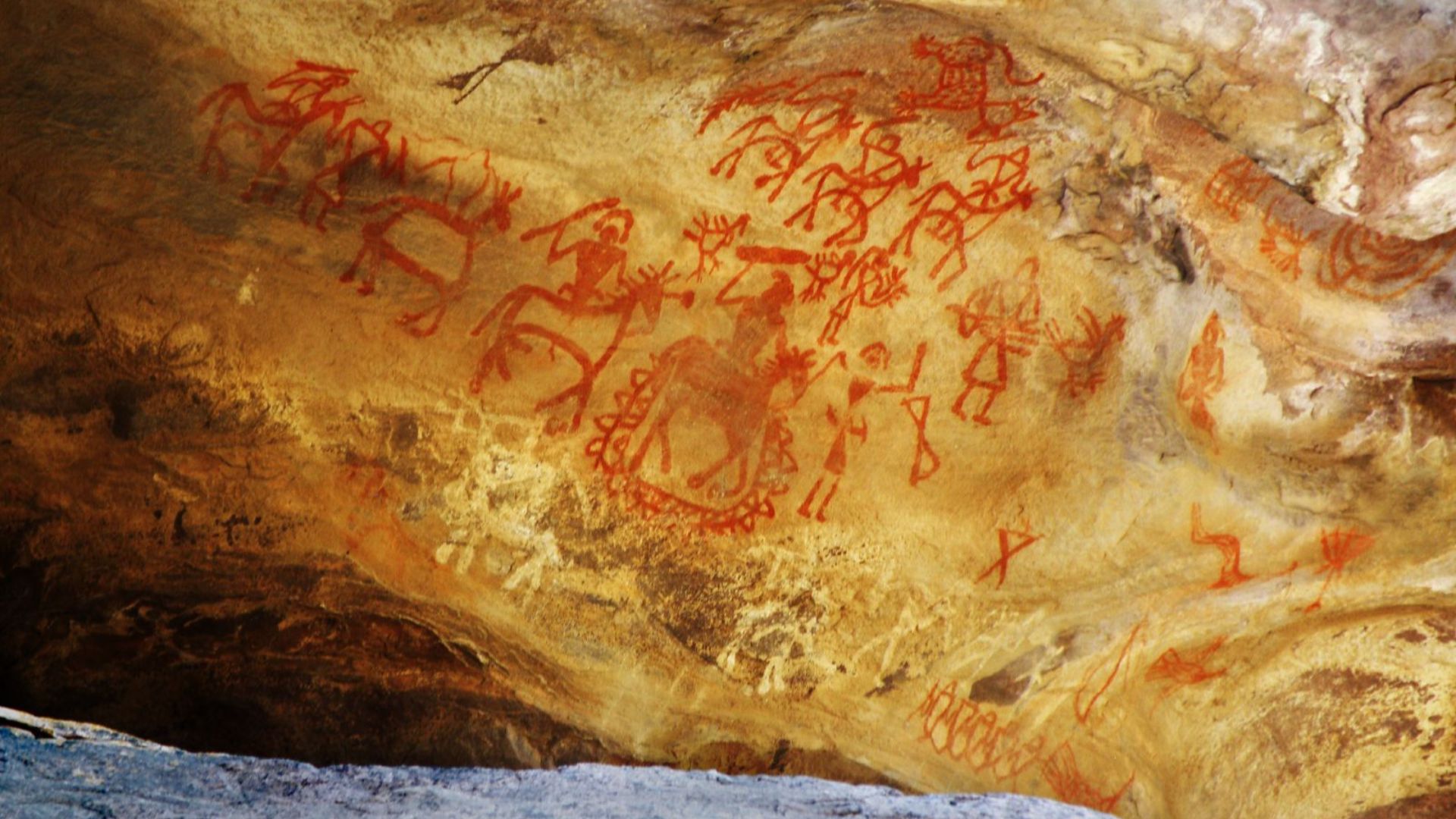 File:Bhimbetka Cave Paintings.jpg