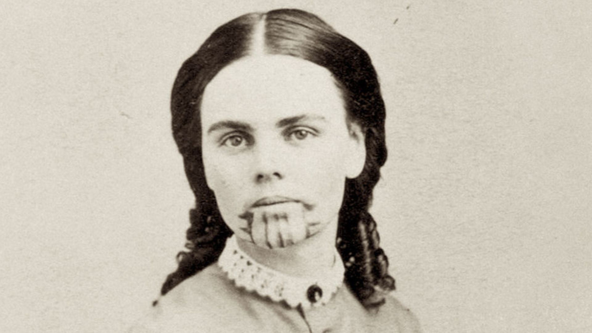 File:Olive Oatman1 (cropped).jpg