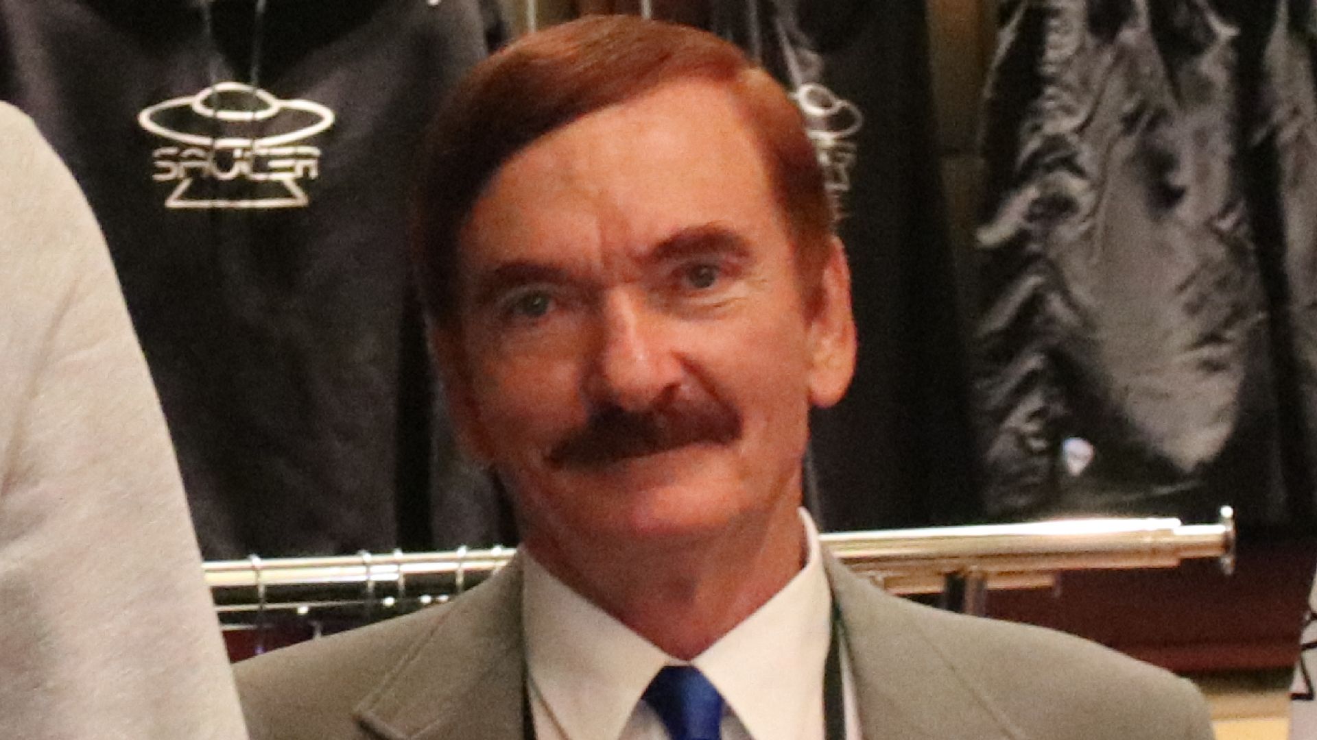 File:Travis Walton 2019.jpg