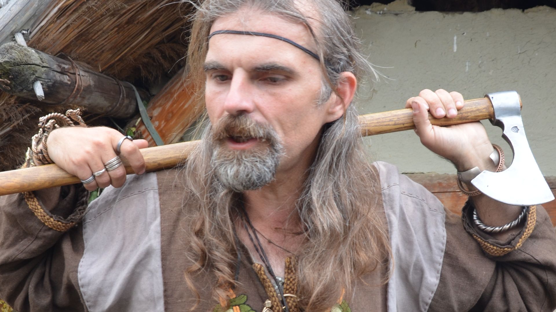 File:02015 Das Wikinger Festival in Trzcinica - Jomswikinger von Fürst Dagome 015.jpg