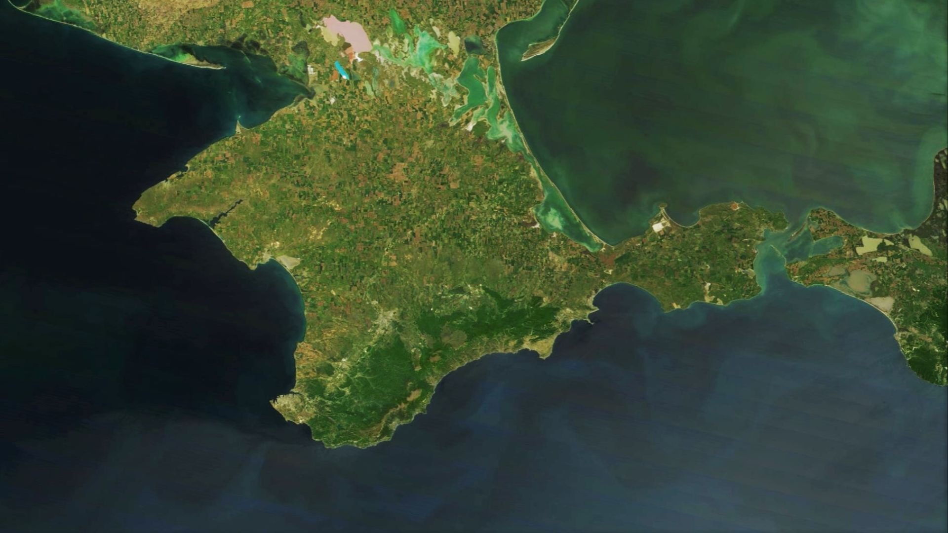 File:Satellite picture of Crimea, Terra-MODIS, 05-16-2015.jpg