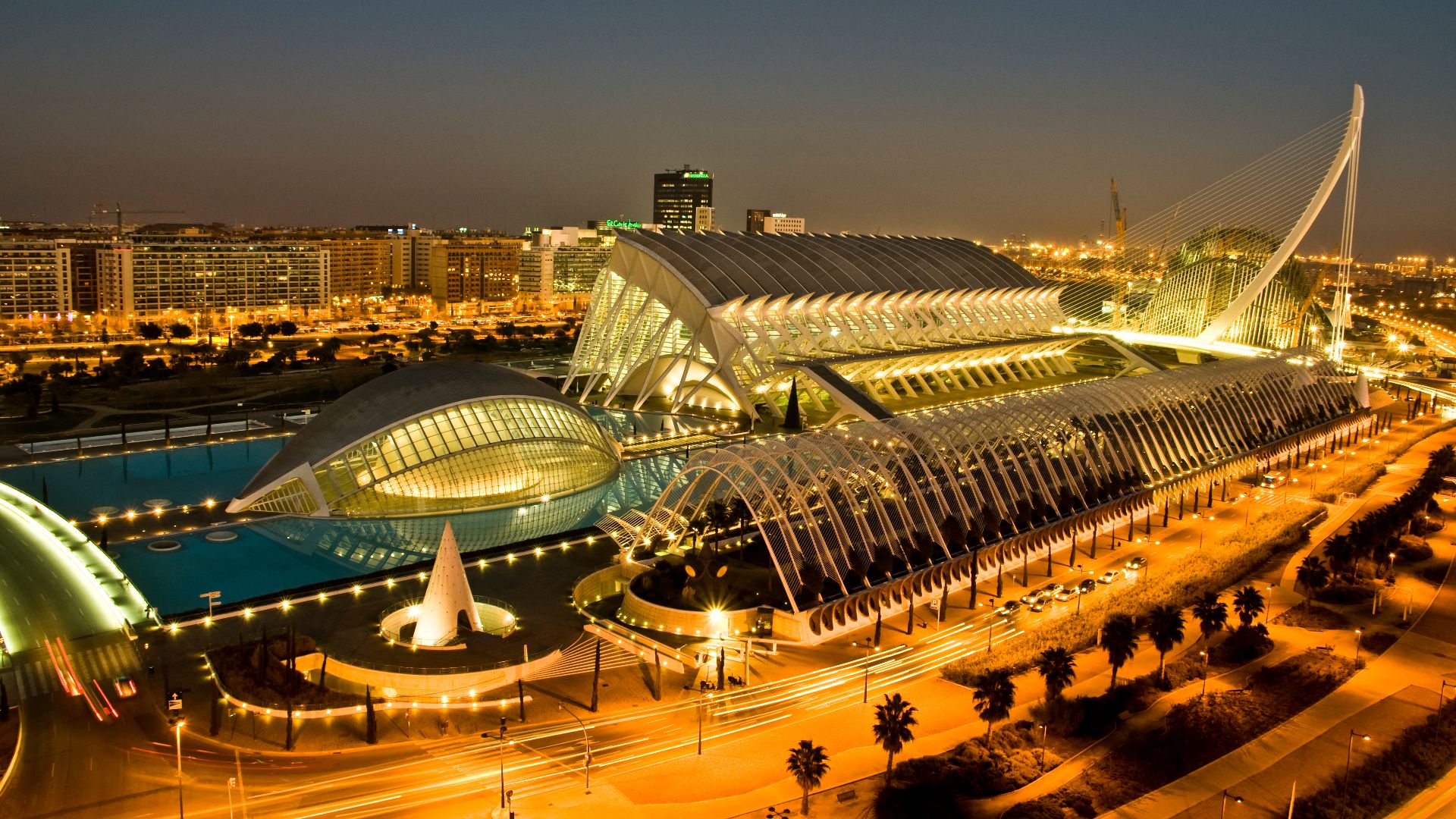 File:Valencia, Ciudad de las Ciencias y de las Artes.jpg