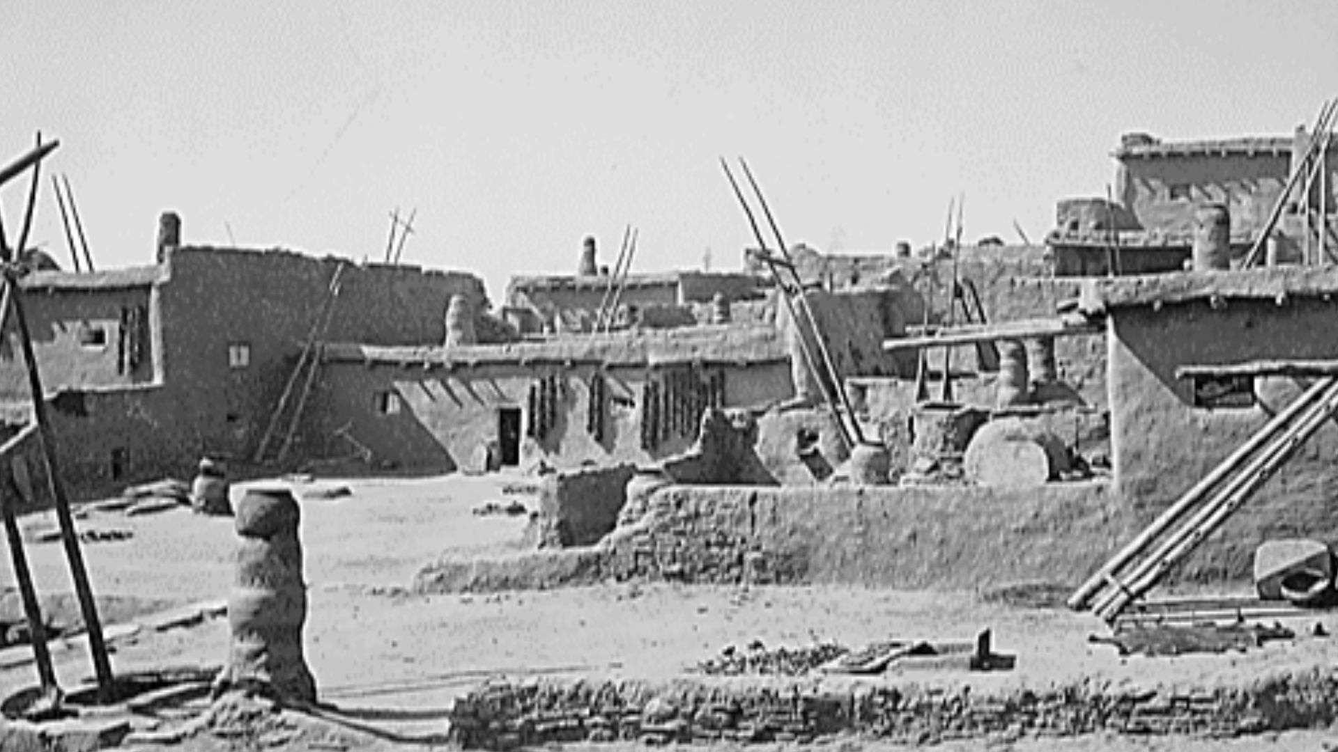 File:Zuni Pueblo2.jpg