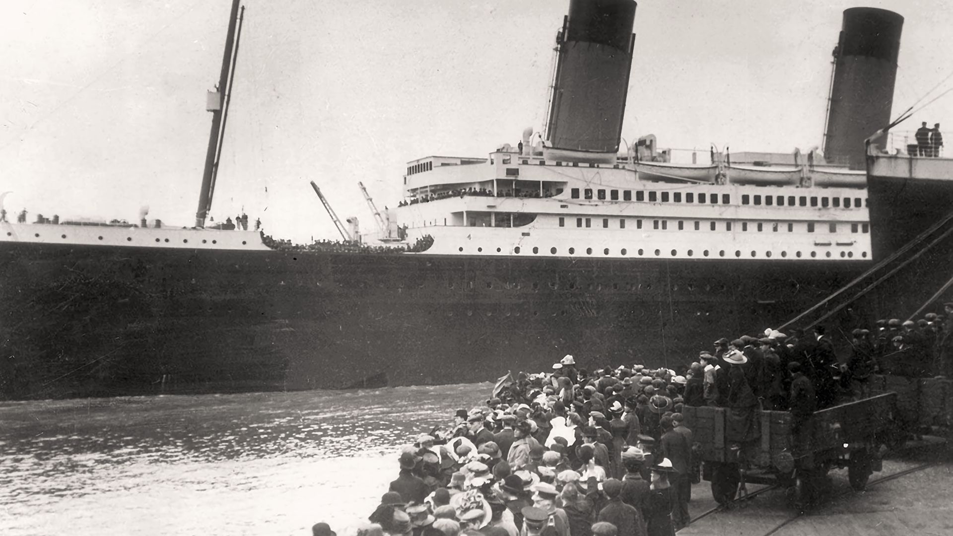 File:1912 Titanic Departure.jpg