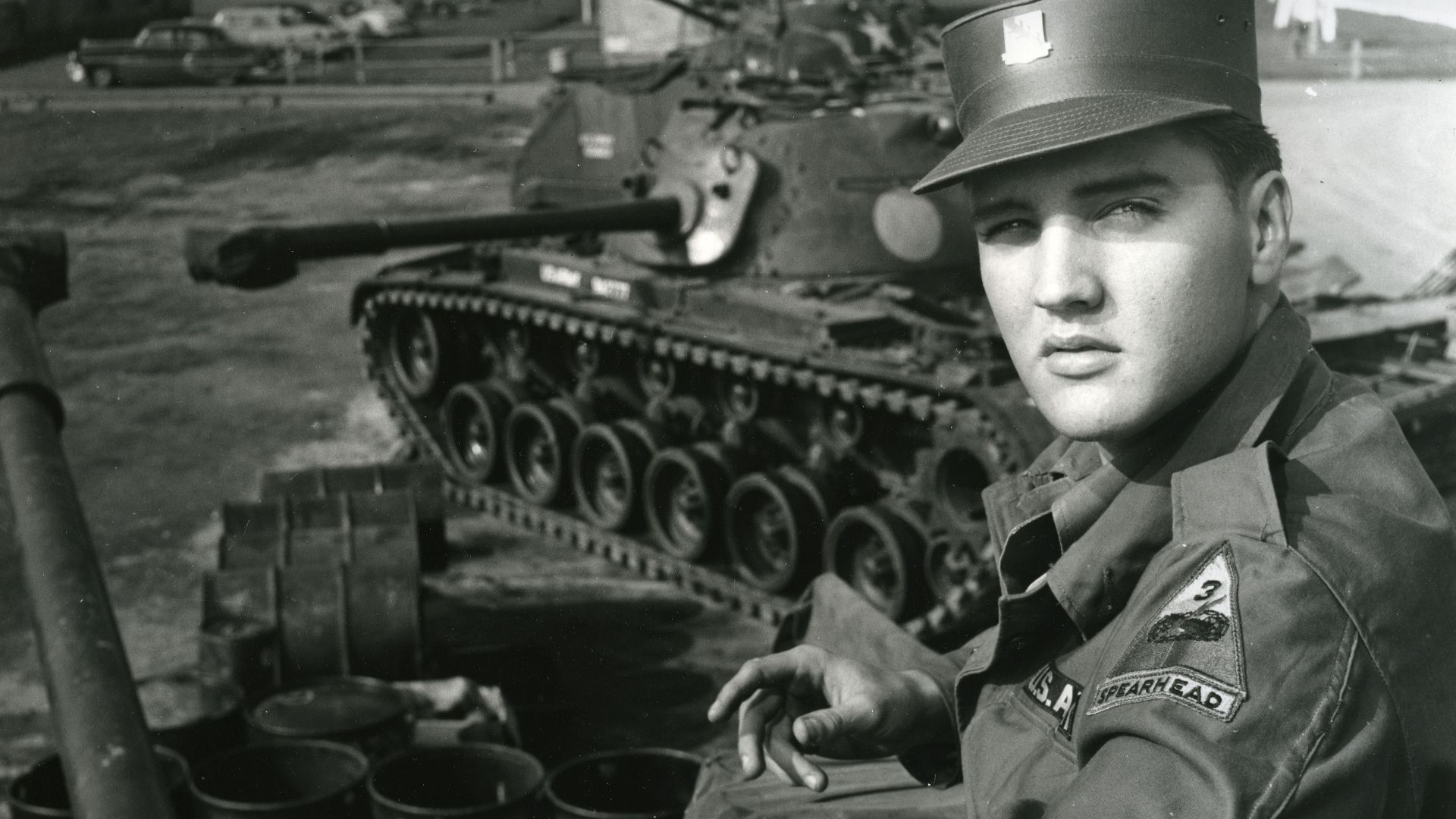 File:Elvis Presley in Germany.jpg
