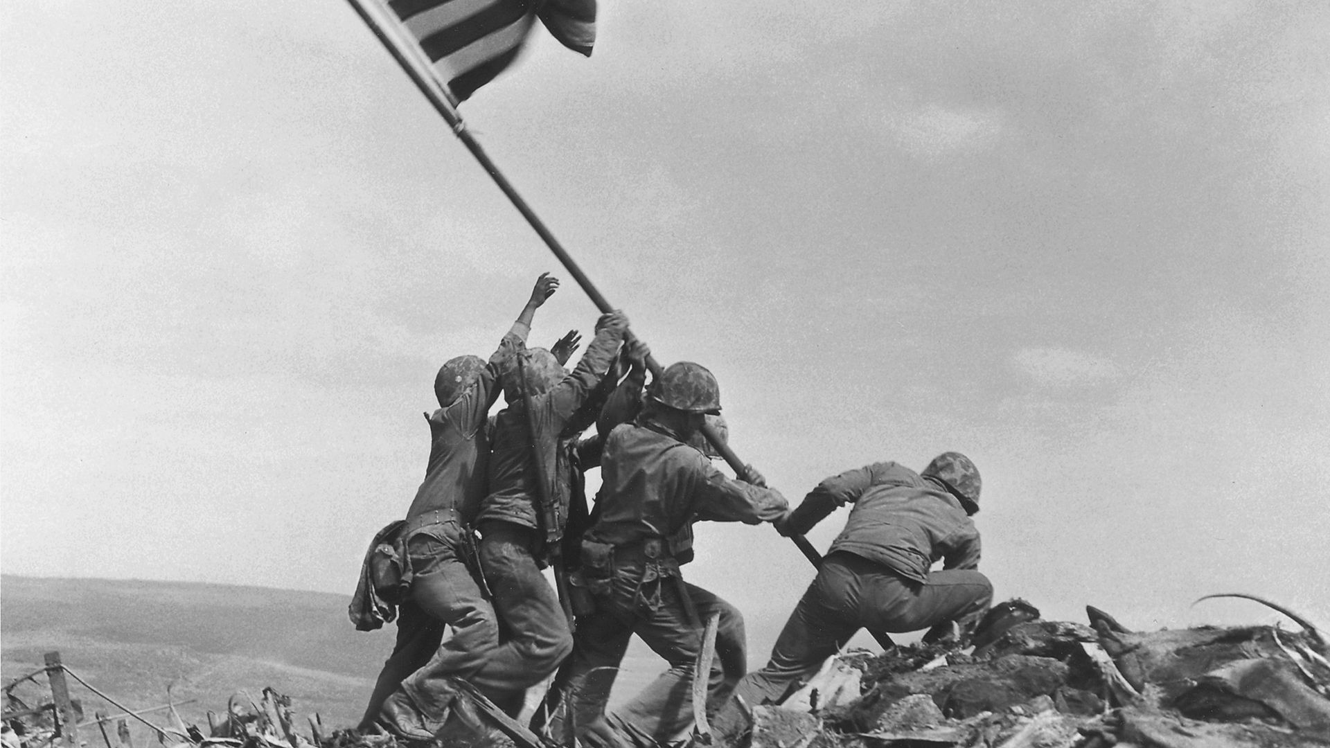 File:Raising the Flag on Iwo Jima by Joe Rosenthal.jpg