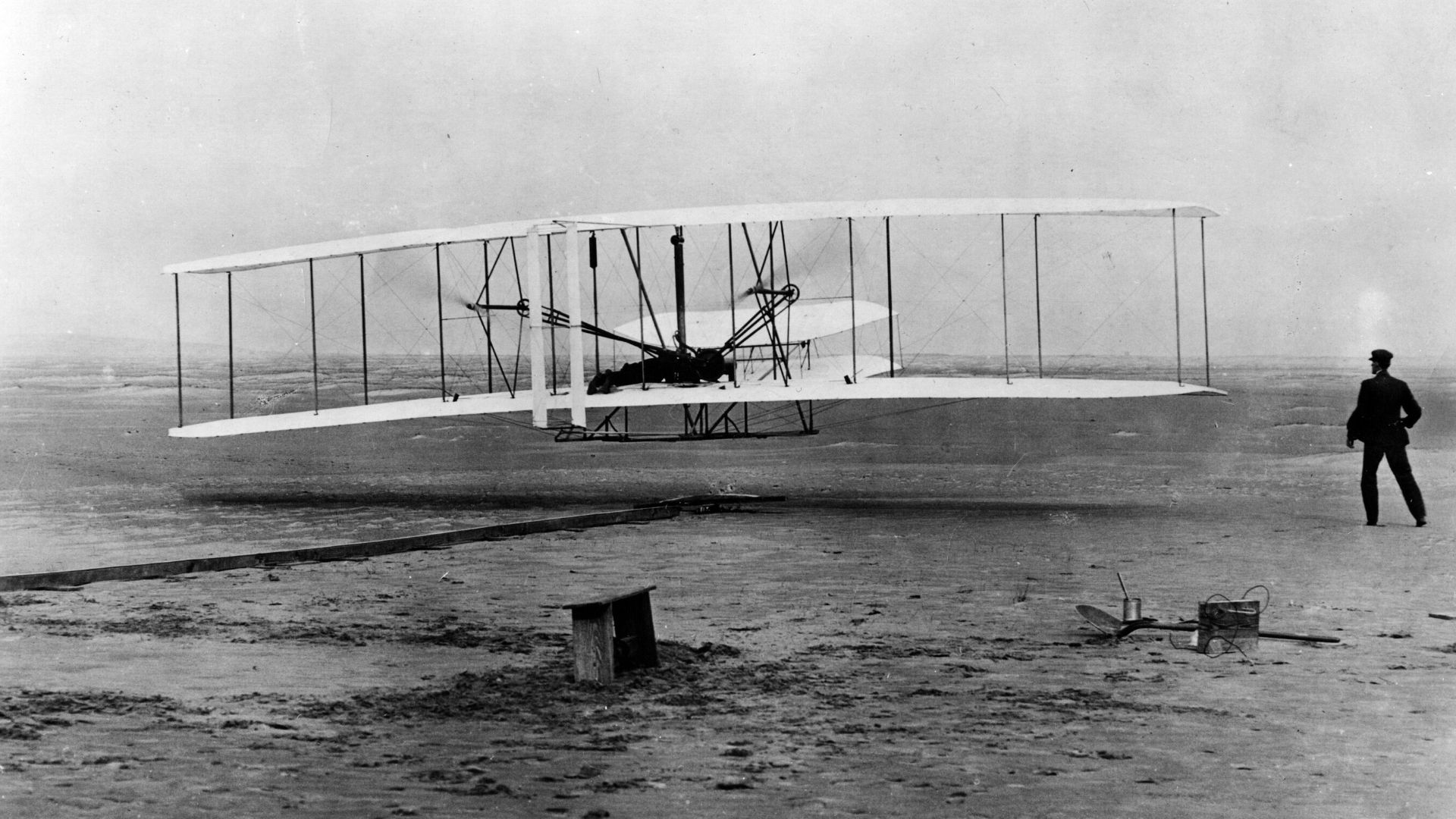 File:Wright Brothers' 1903 Aeroplane Kitty Hawk in First Flight - NARA - 7580929.jpg