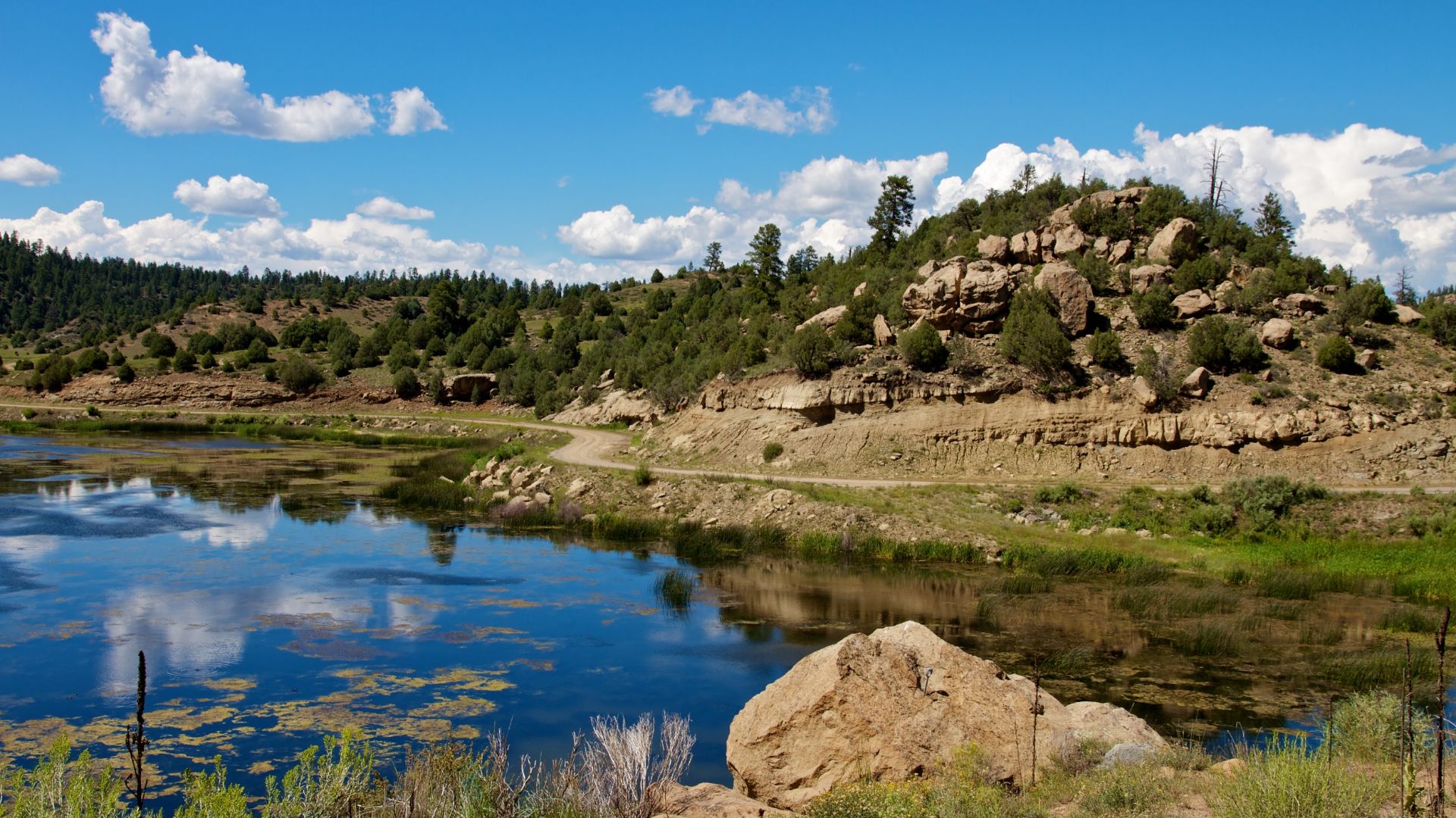 File:Dulce Lake, Jacarilla Apache Nation, New Mexico, USA.jpg