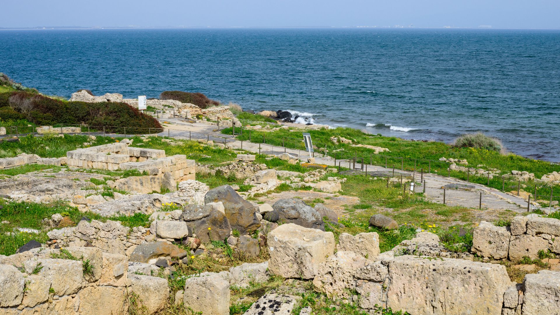 File:Tharros - Sardinia - Italy - 23.jpg