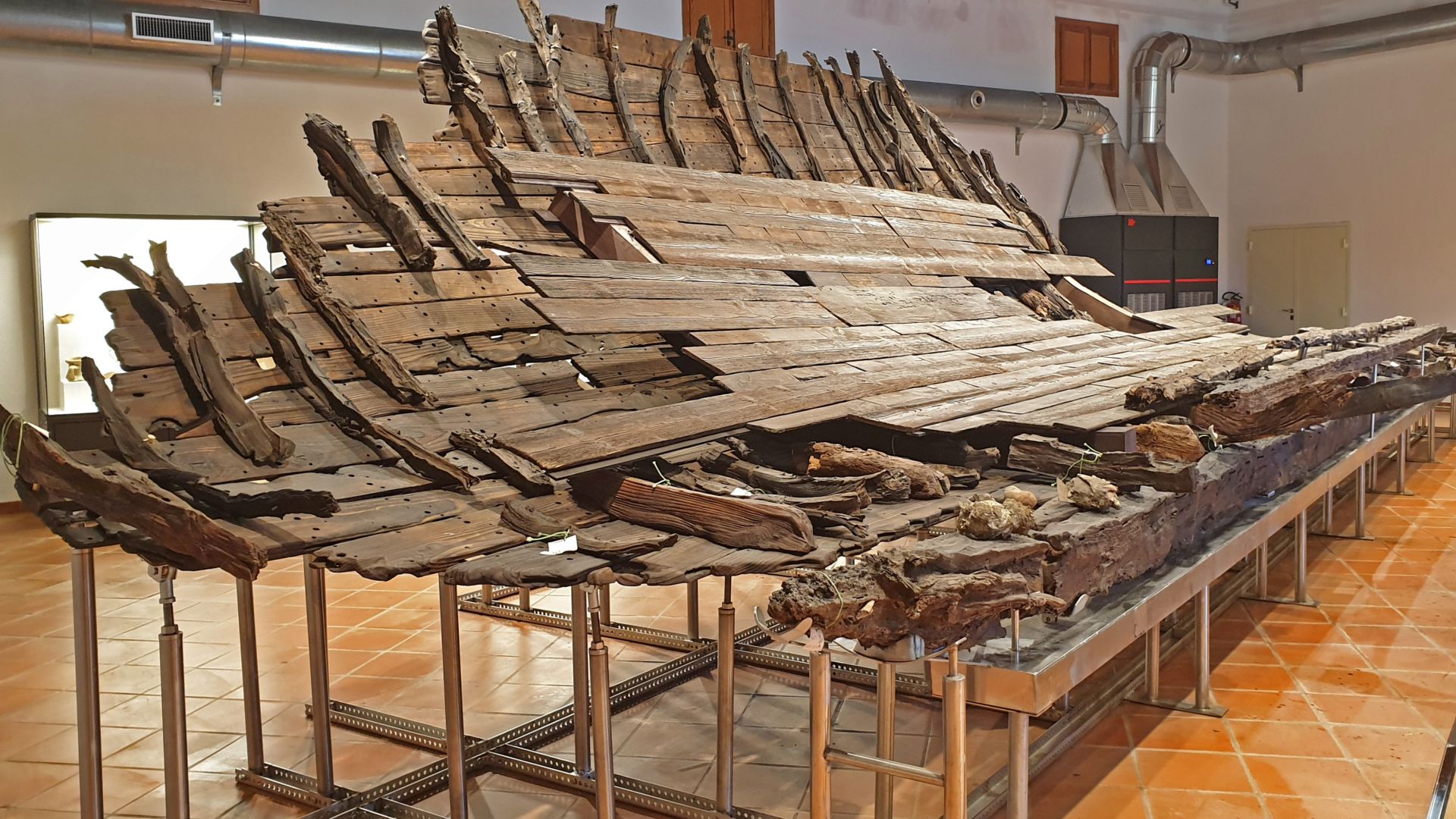 File:Nave romana Marausa.jpg