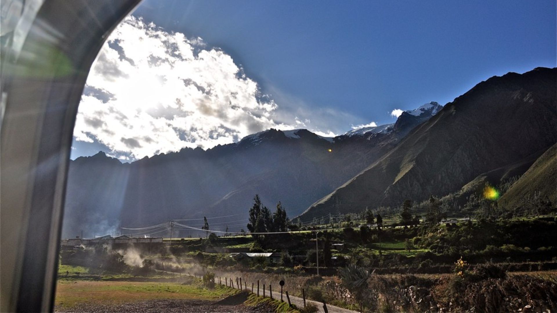 File:Taking the train from Cusco to Aguas Caliente near Machu Picchu.jpg